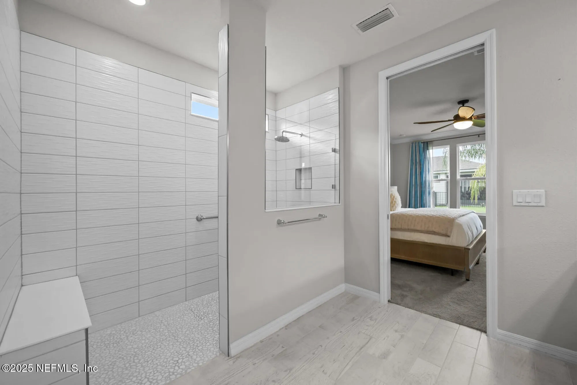 Property Slideshow image 31 of 87 | 10737 town view dr, Jacksonville, FL, 32256