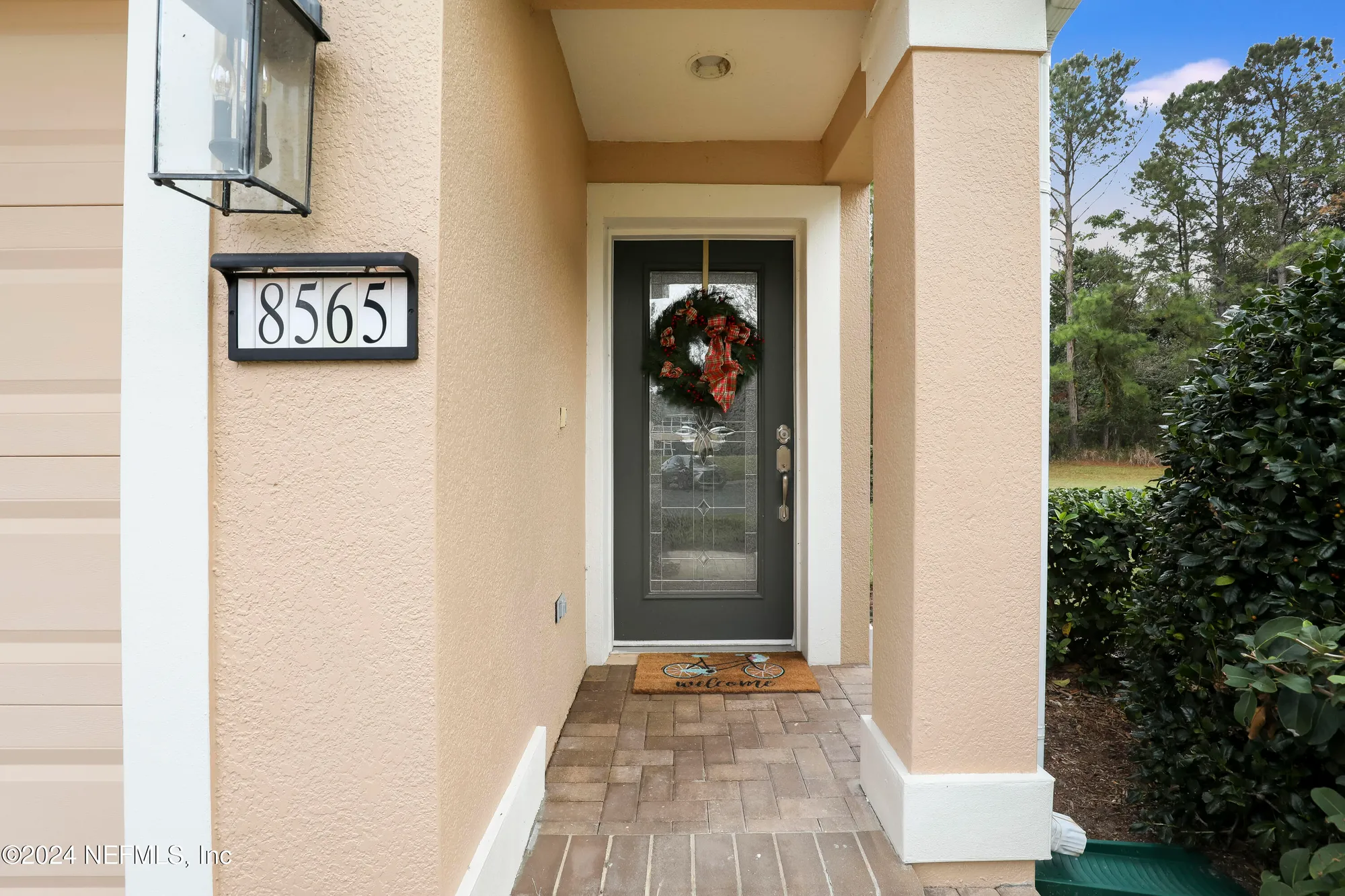 Property Slideshow image 9 of 61 | 8565 little swift cir 32f, Jacksonville, FL, 32256
