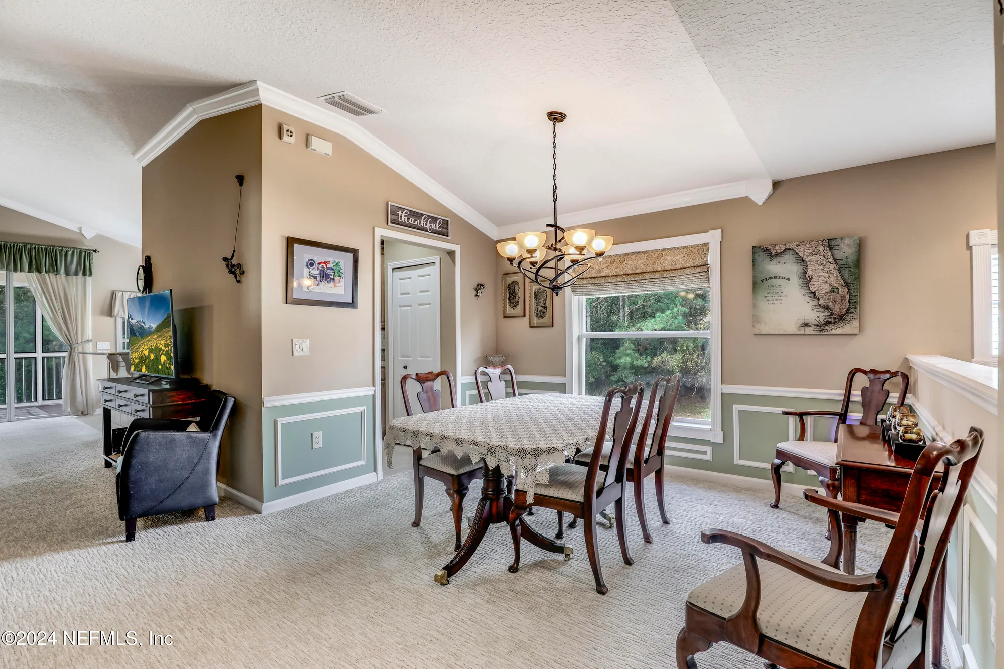 Property Slideshow image 13 of 61 | 8565 little swift cir 32f, Jacksonville, FL, 32256