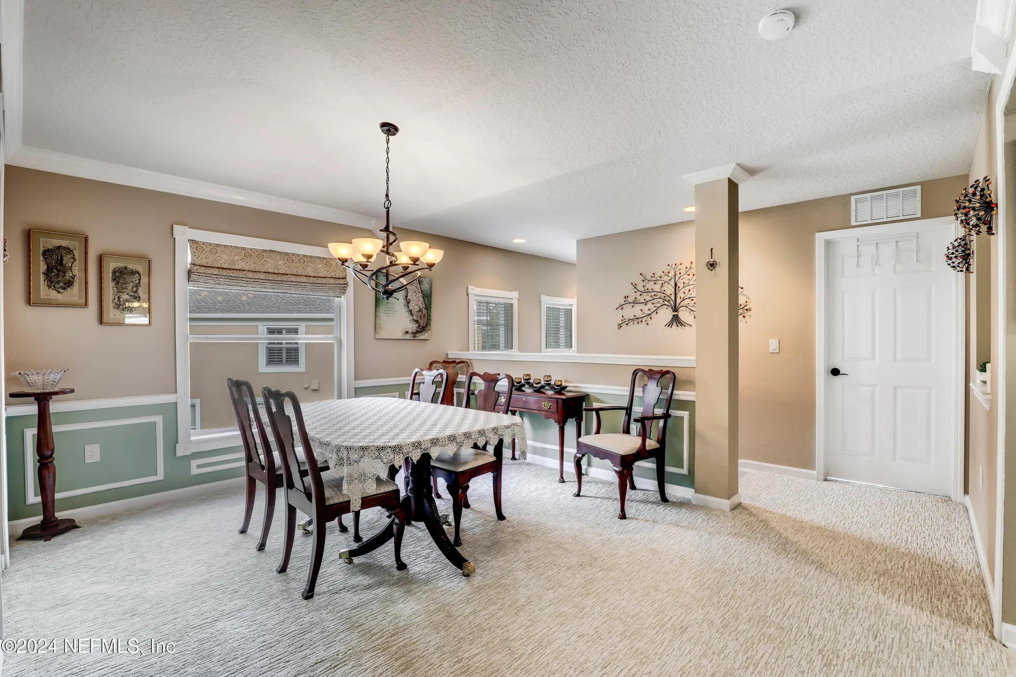 Property Slideshow image 3 of 61 | 8565 little swift cir 32f, Jacksonville, FL, 32256
