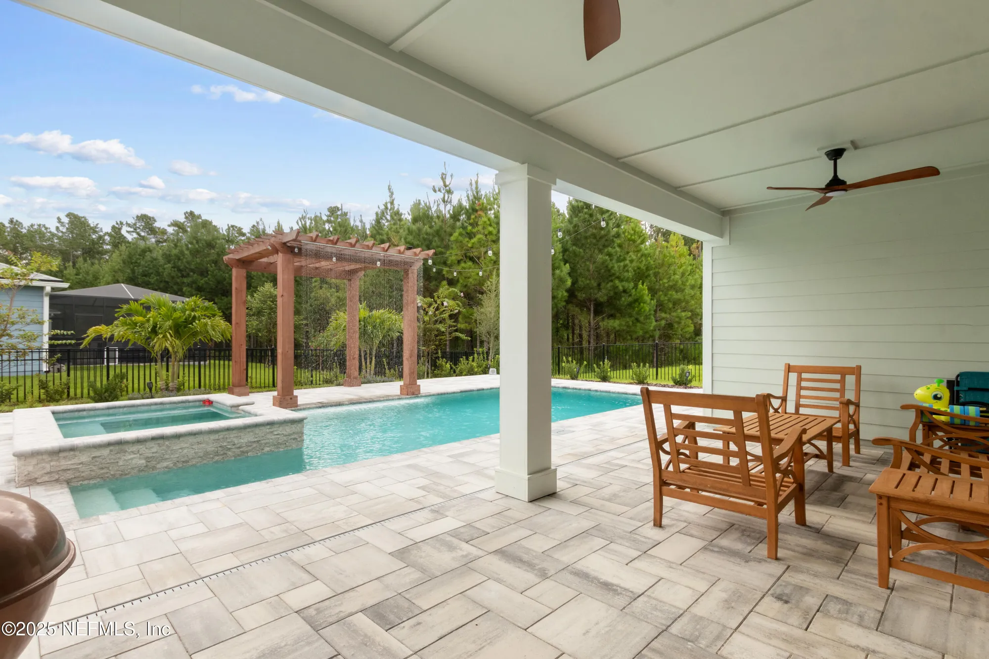 Property Slideshow image 27 of 71 | 848 continuum loop, Yulee, FL, 32097