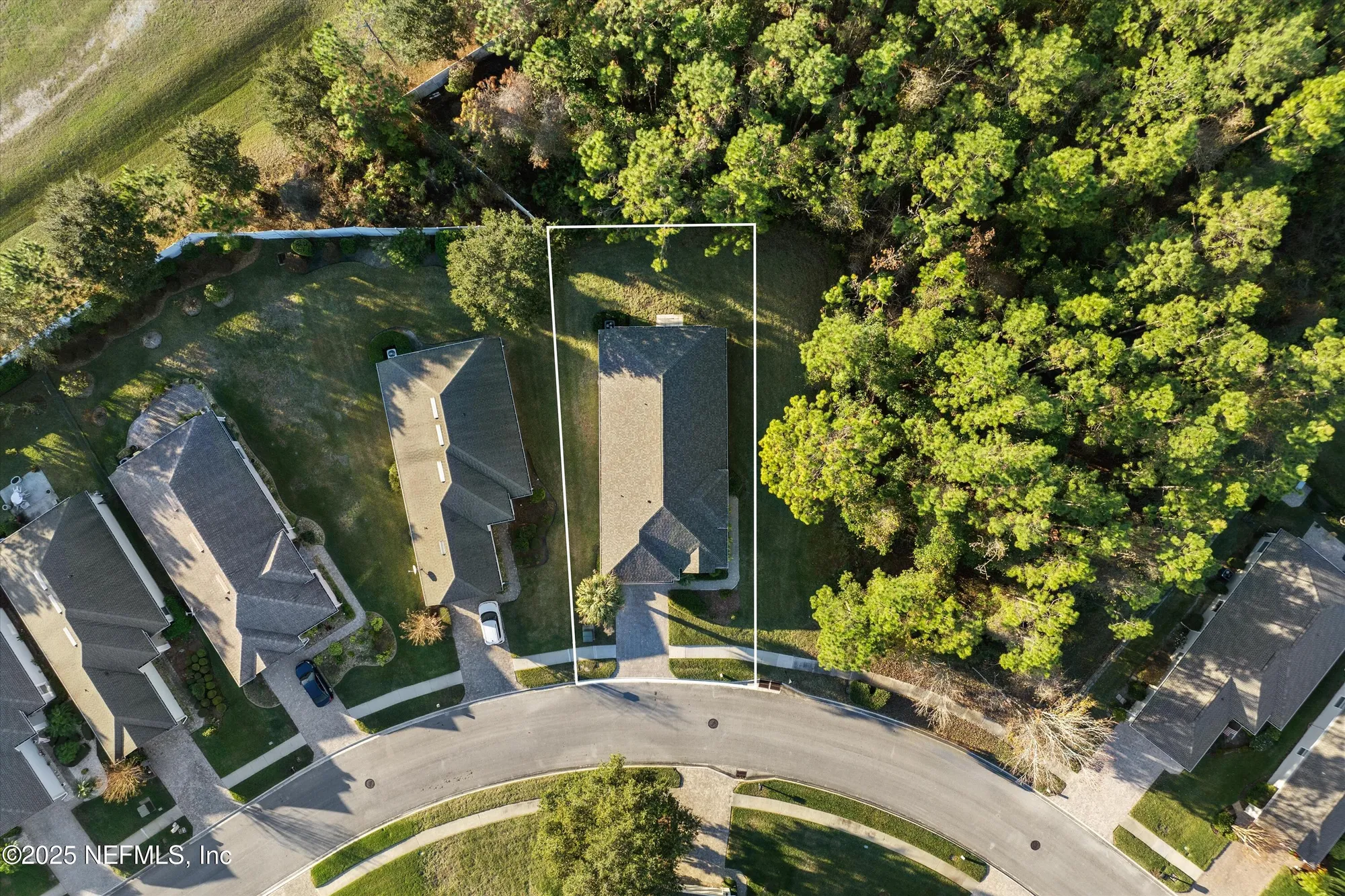 Property Slideshow image 13 of 29 | 11317 water spring cir, Jacksonville, FL, 32256