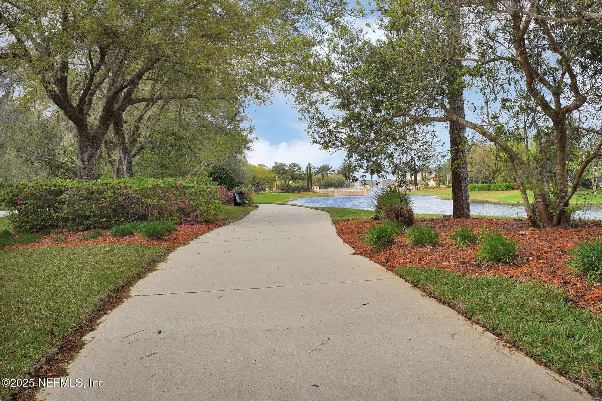 Property Slideshow image 26 of 29 | 11317 water spring cir, Jacksonville, FL, 32256