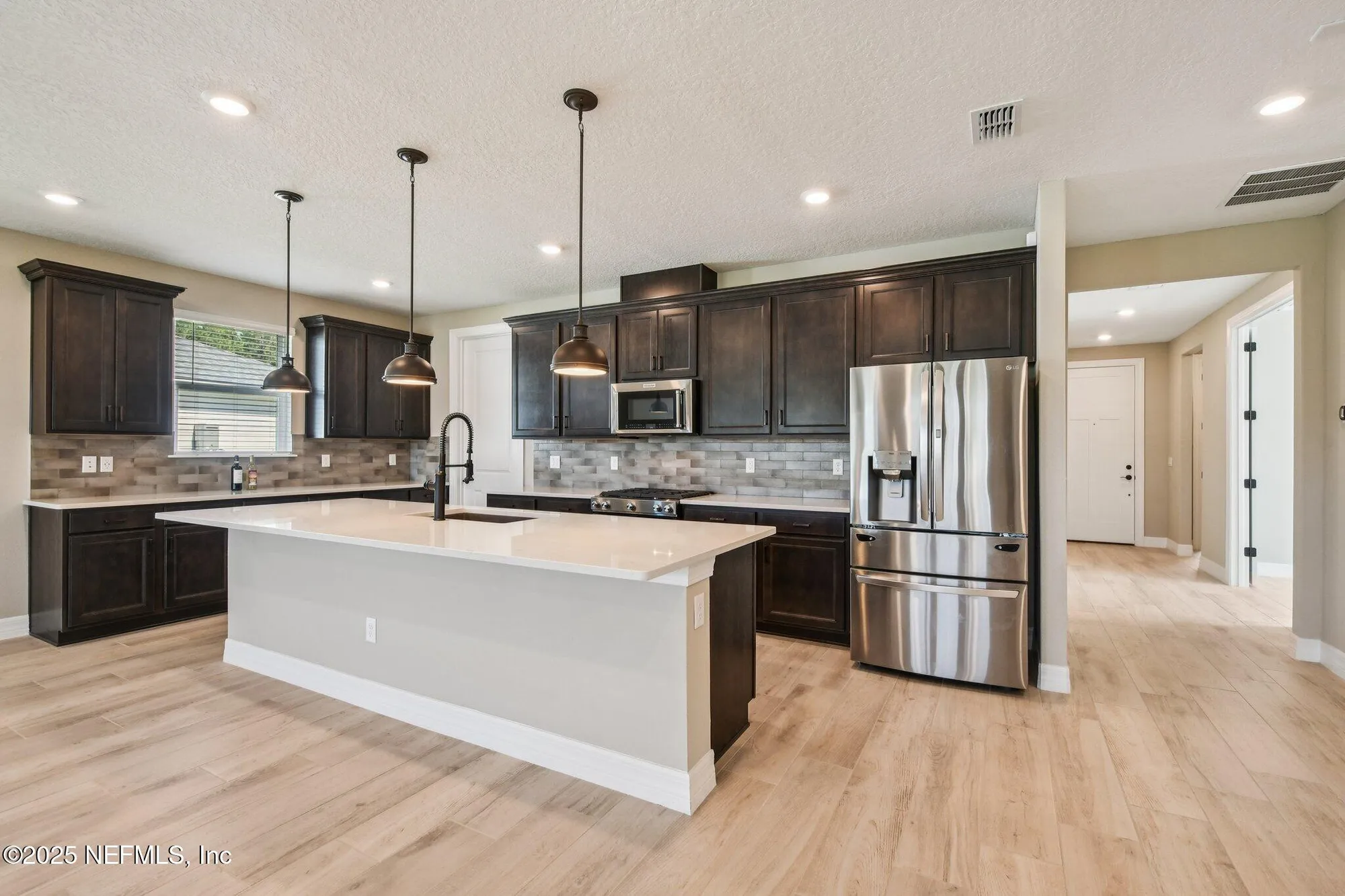 Property Slideshow image 13 of 33 | 729 continuum loop, Yulee, FL, 32097