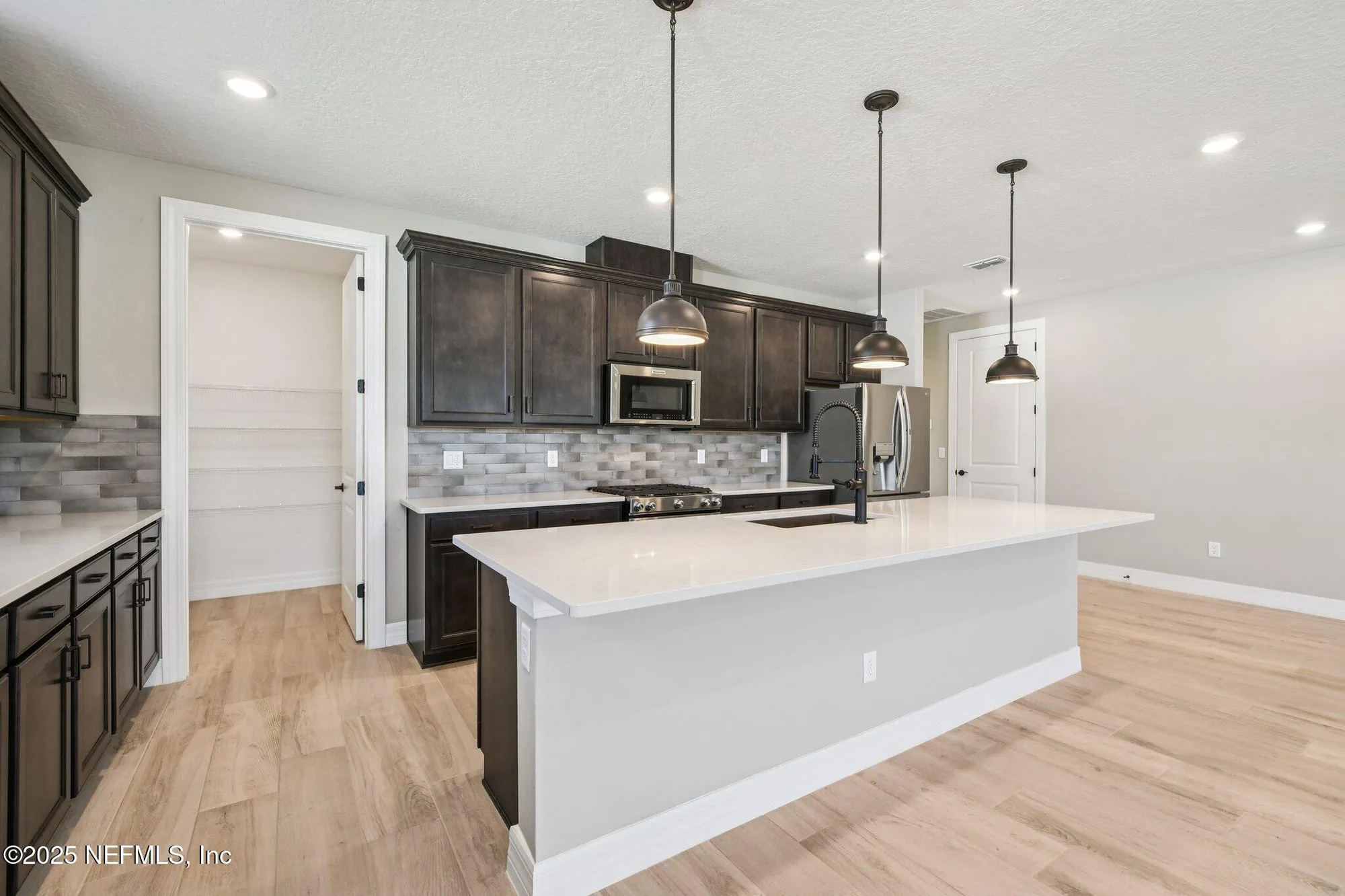 Property Slideshow image 14 of 33 | 729 continuum loop, Yulee, FL, 32097