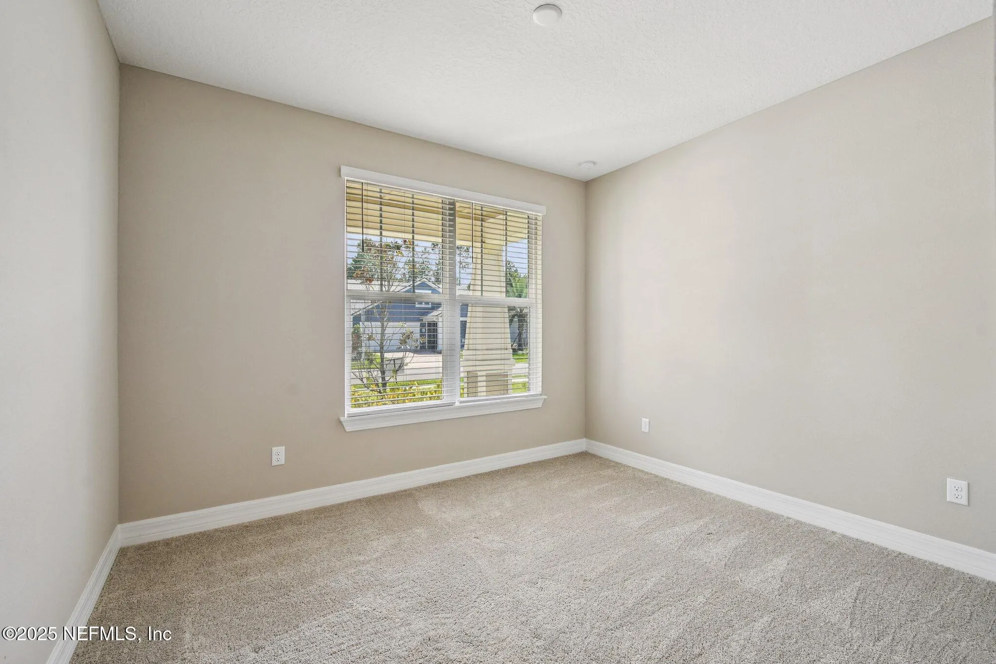Property Slideshow image 9 of 33 | 729 continuum loop, Yulee, FL, 32097
