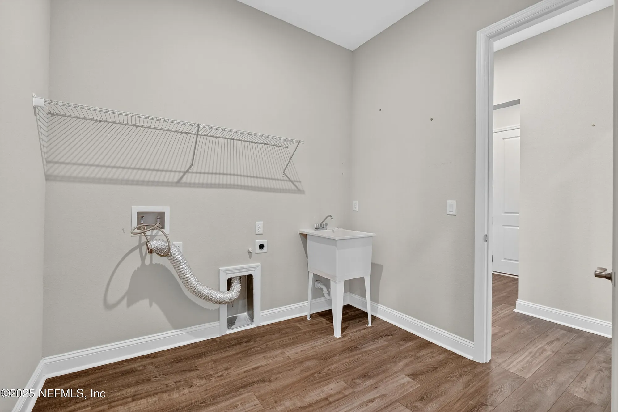 Property Slideshow image 30 of 76 | 243 pinellas way, St Johns, FL, 32259