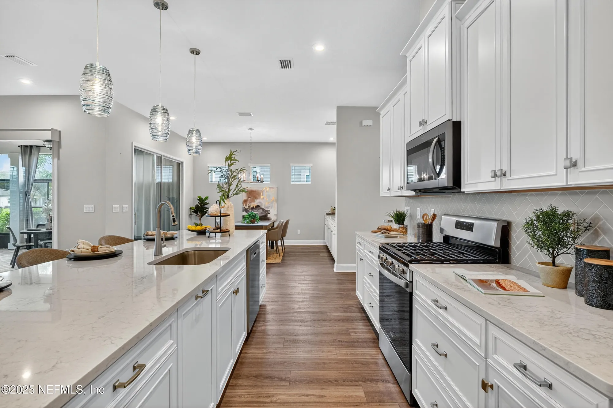 Property Slideshow image 8 of 76 | 243 pinellas way, St Johns, FL, 32259