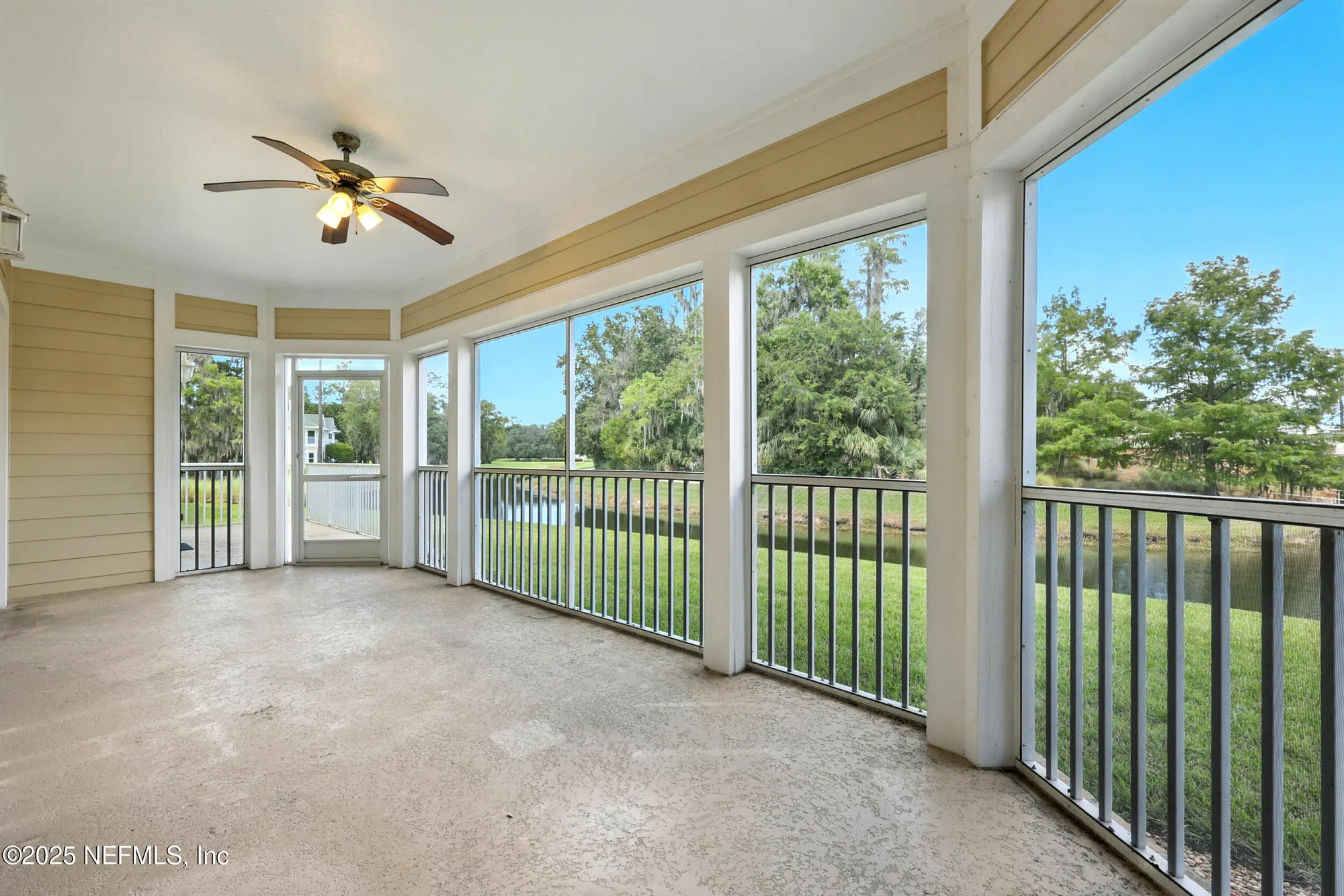 Property Slideshow image 23 of 67 | 355 n shore cir unit 1312, Saint Augustine, FL, 32092