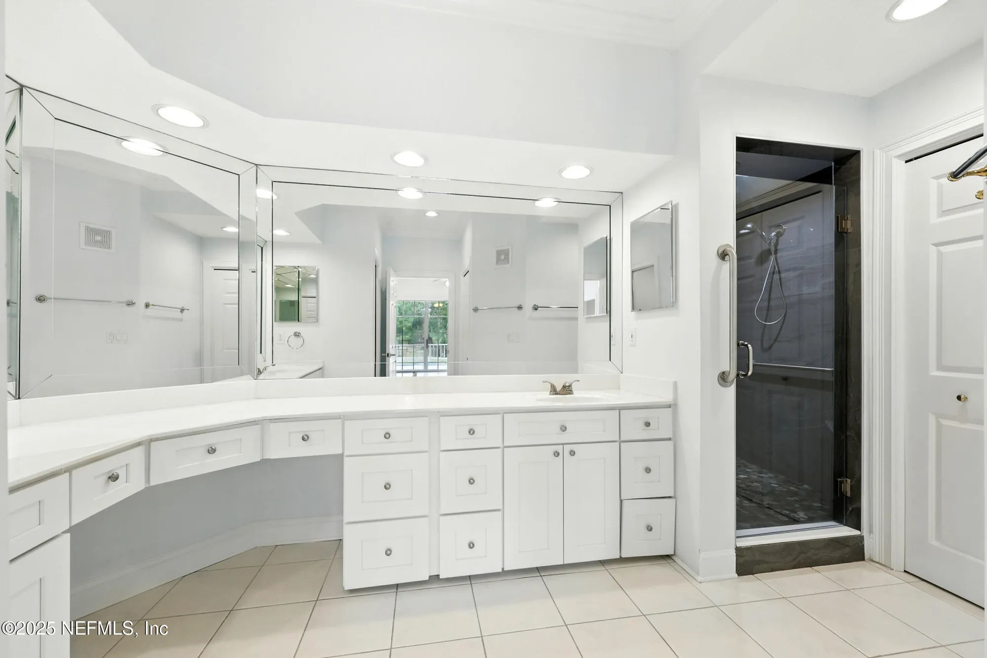 Property Slideshow image 33 of 67 | 355 n shore cir unit 1312, Saint Augustine, FL, 32092