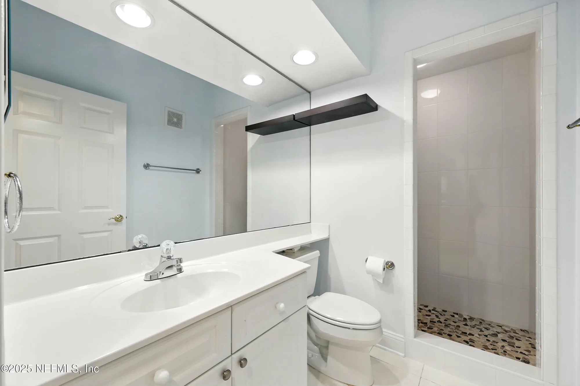 Property Slideshow image 36 of 67 | 355 n shore cir unit 1312, Saint Augustine, FL, 32092