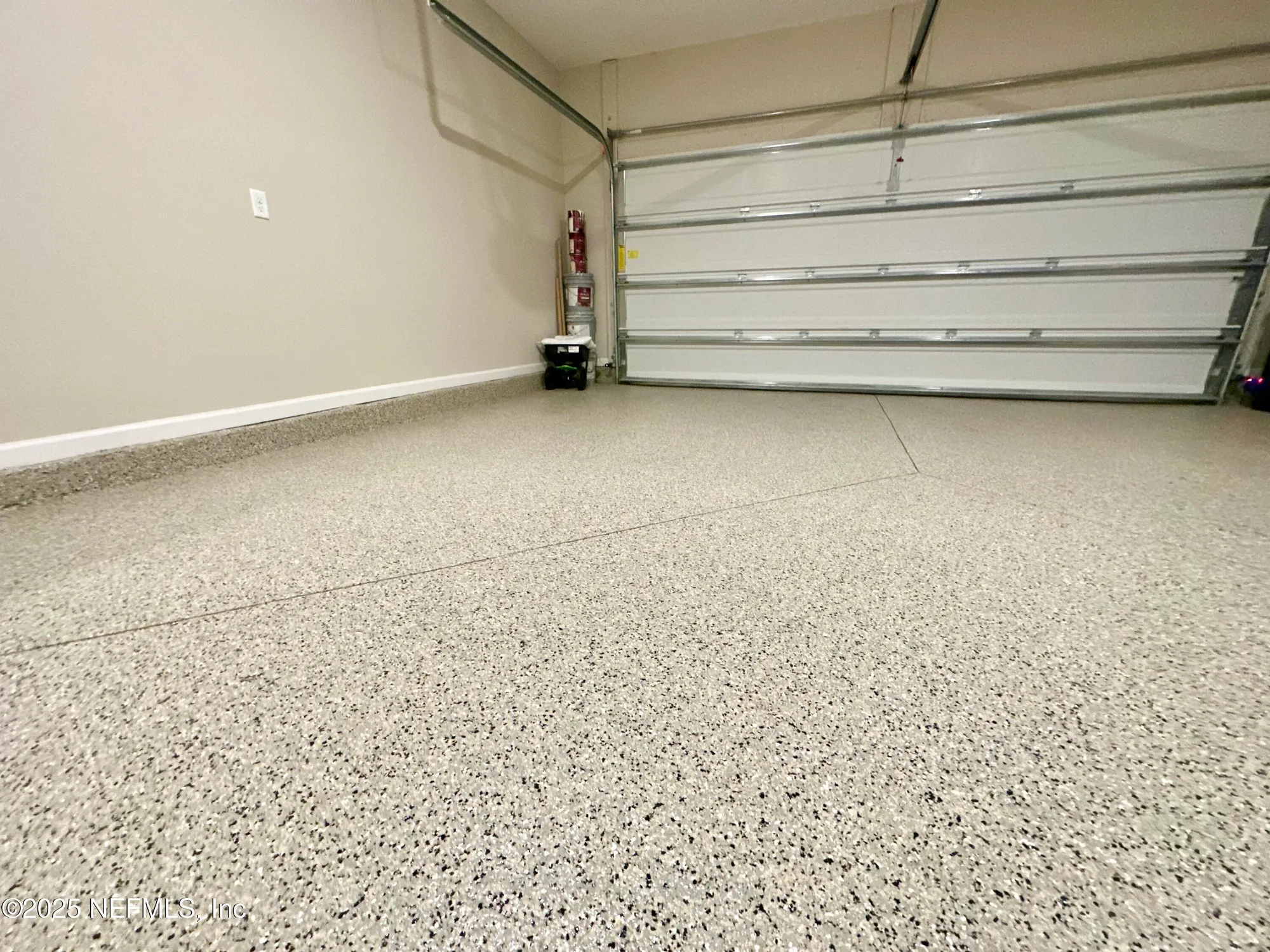 Property Slideshow image 22 of 47 | 75586 pondside ln, Yulee, FL, 32097