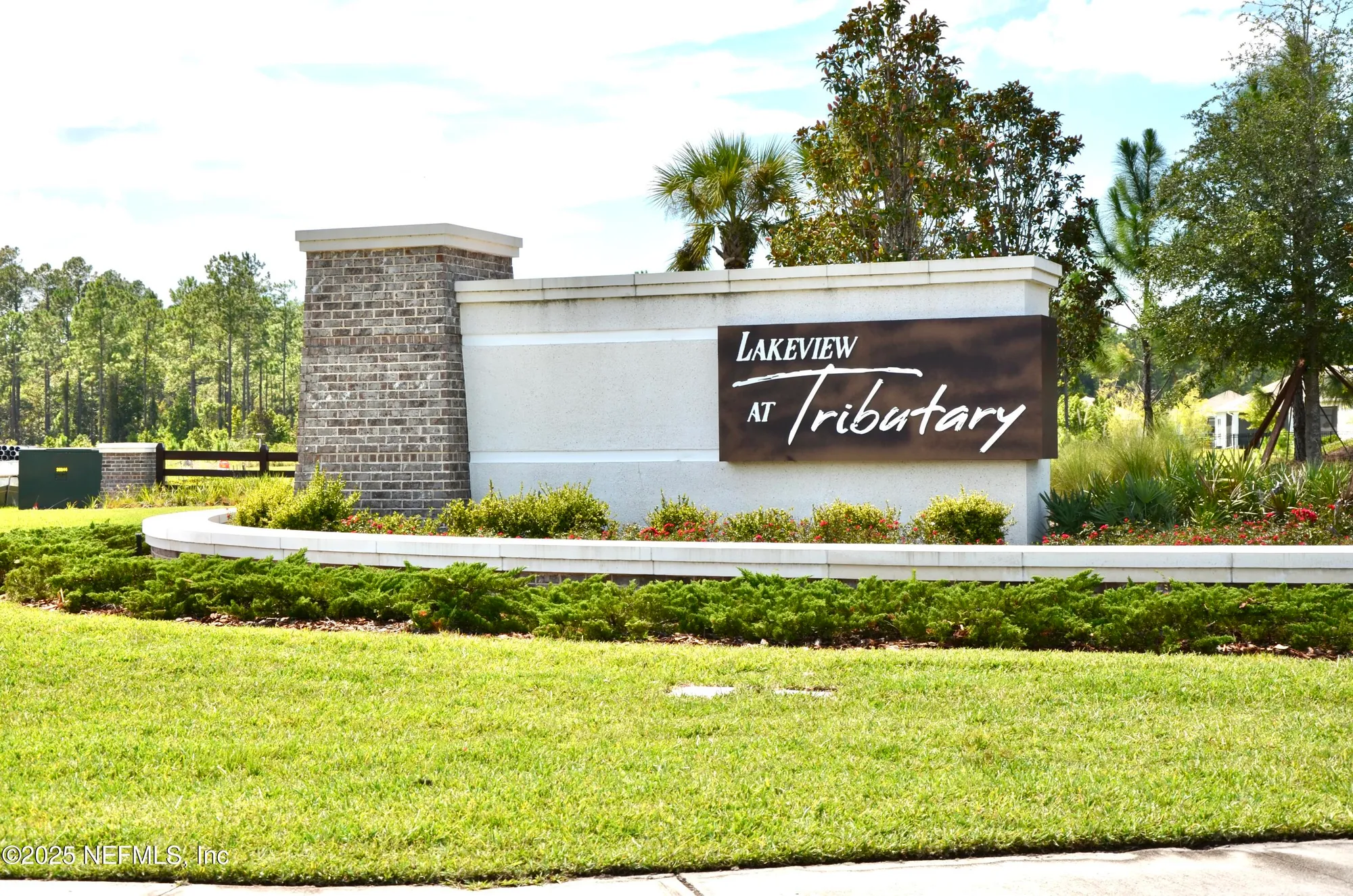 Property Slideshow image 46 of 47 | 75586 pondside ln, Yulee, FL, 32097