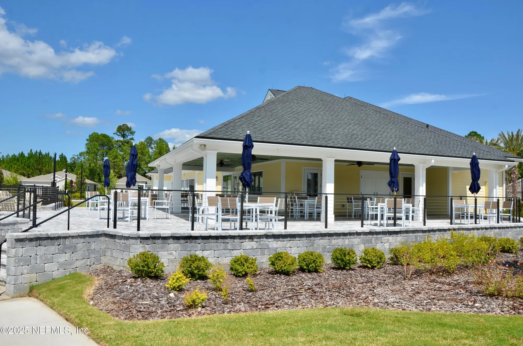 Property Slideshow image 29 of 47 | 75586 pondside ln, Yulee, FL, 32097