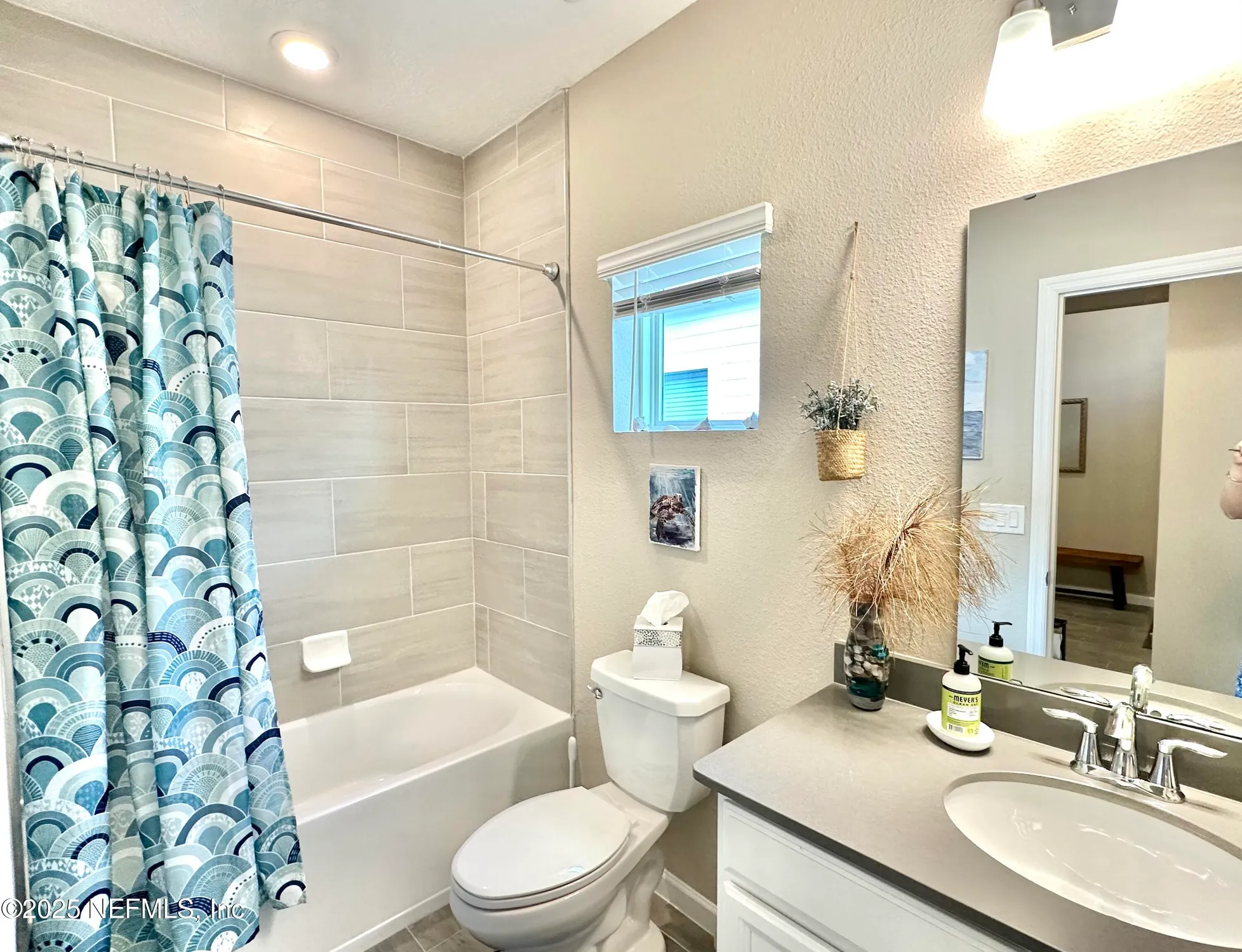 Property Slideshow image 16 of 47 | 75586 pondside ln, Yulee, FL, 32097