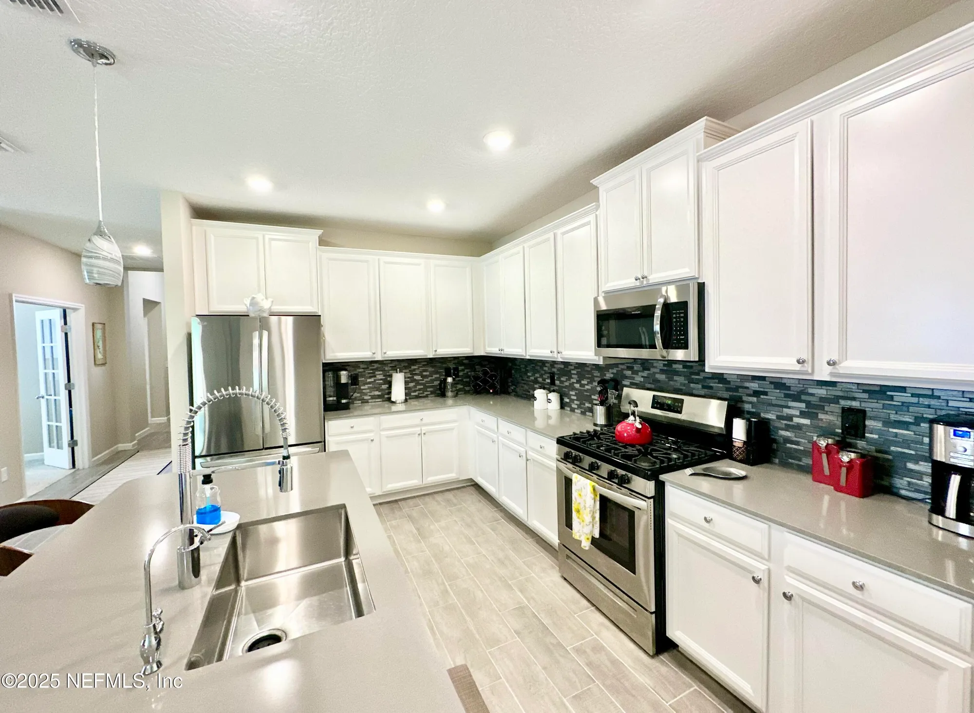 Property Slideshow image 8 of 47 | 75586 pondside ln, Yulee, FL, 32097