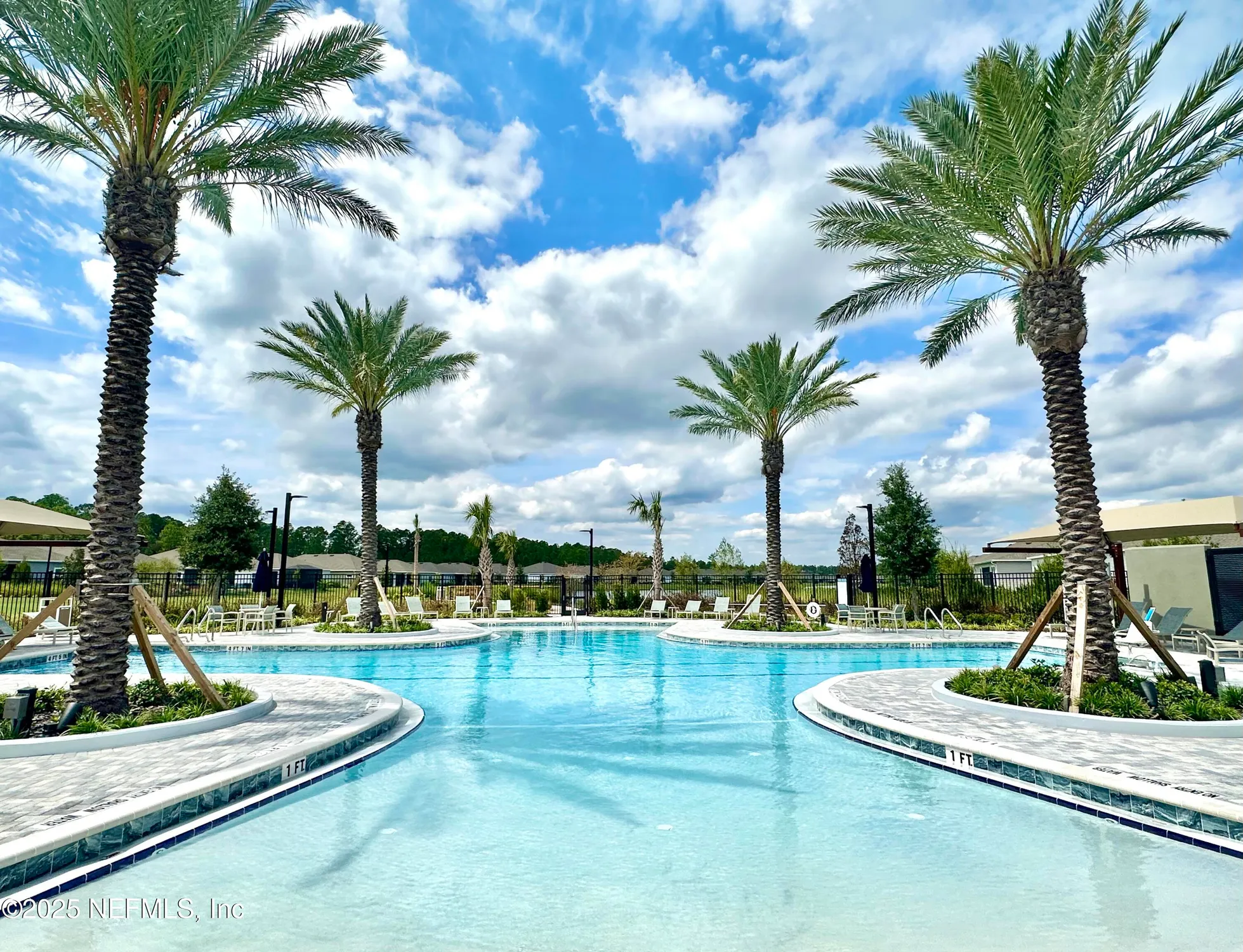 Property Slideshow image 26 of 47 | 75586 pondside ln, Yulee, FL, 32097