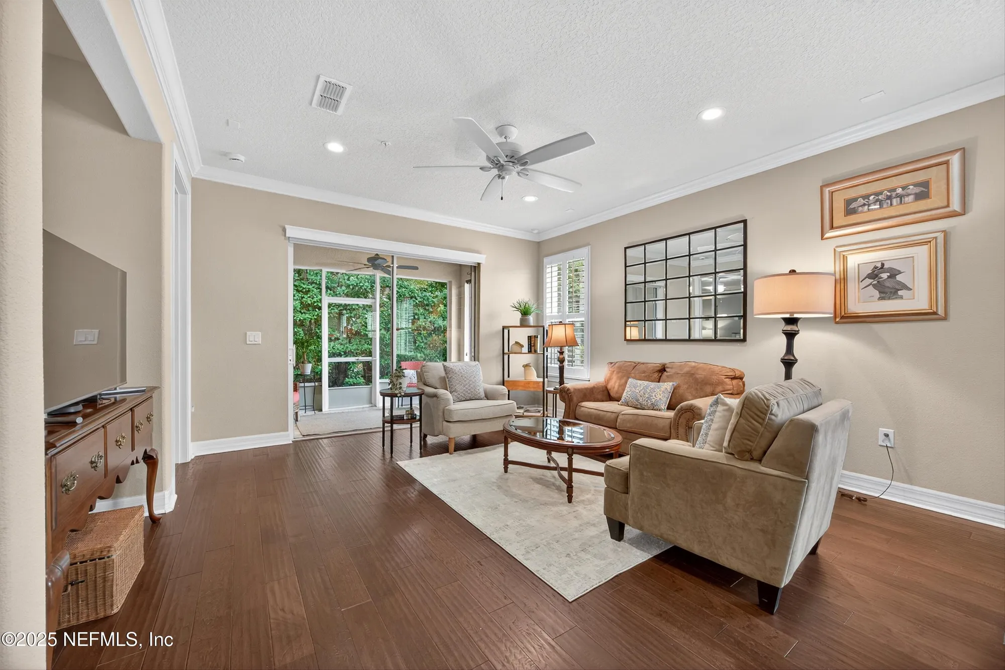 Property Slideshow image 4 of 30 | 11736 surfbird cir 17d, Jacksonville, FL, 32256
