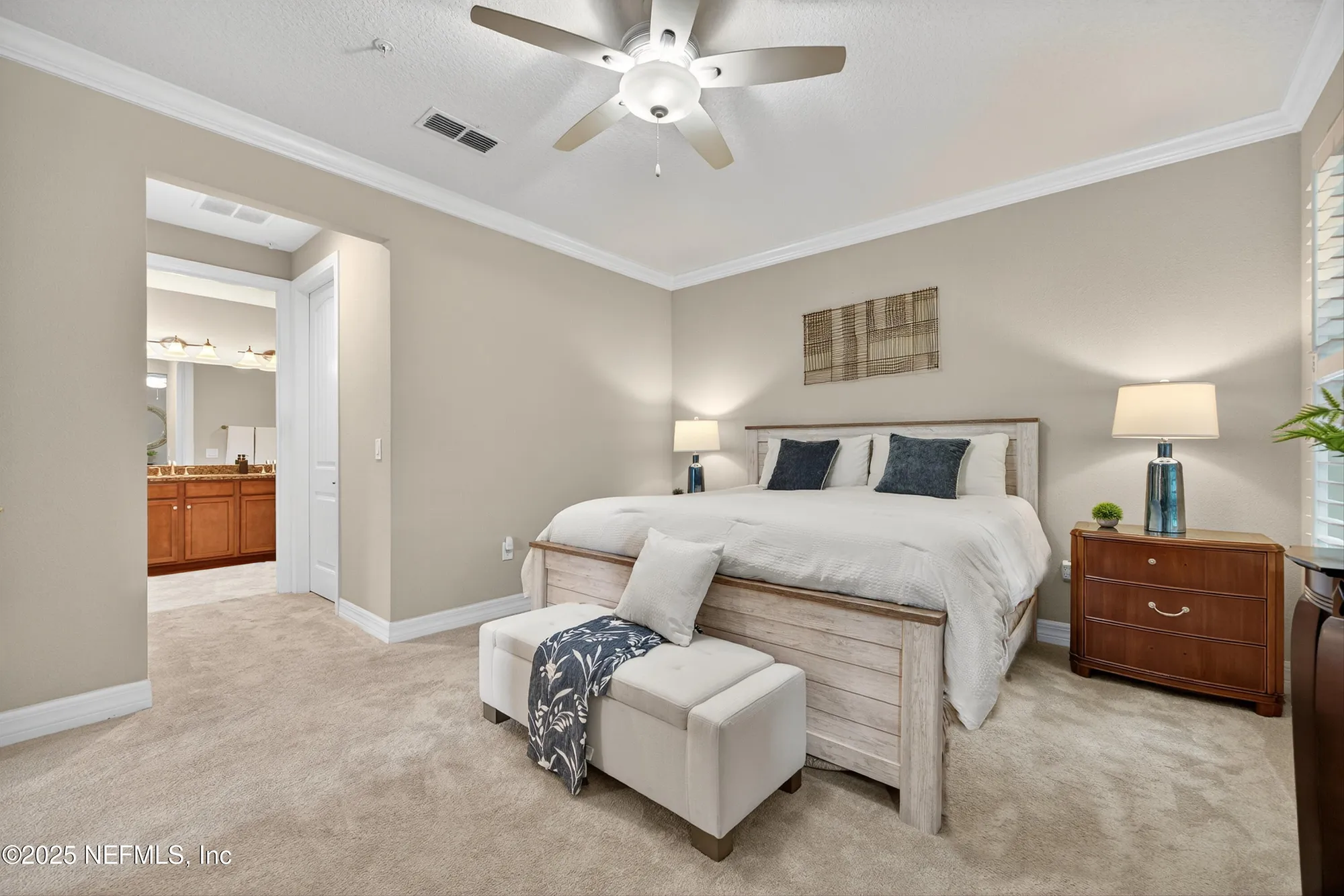 Property Slideshow image 9 of 30 | 11736 surfbird cir 17d, Jacksonville, FL, 32256