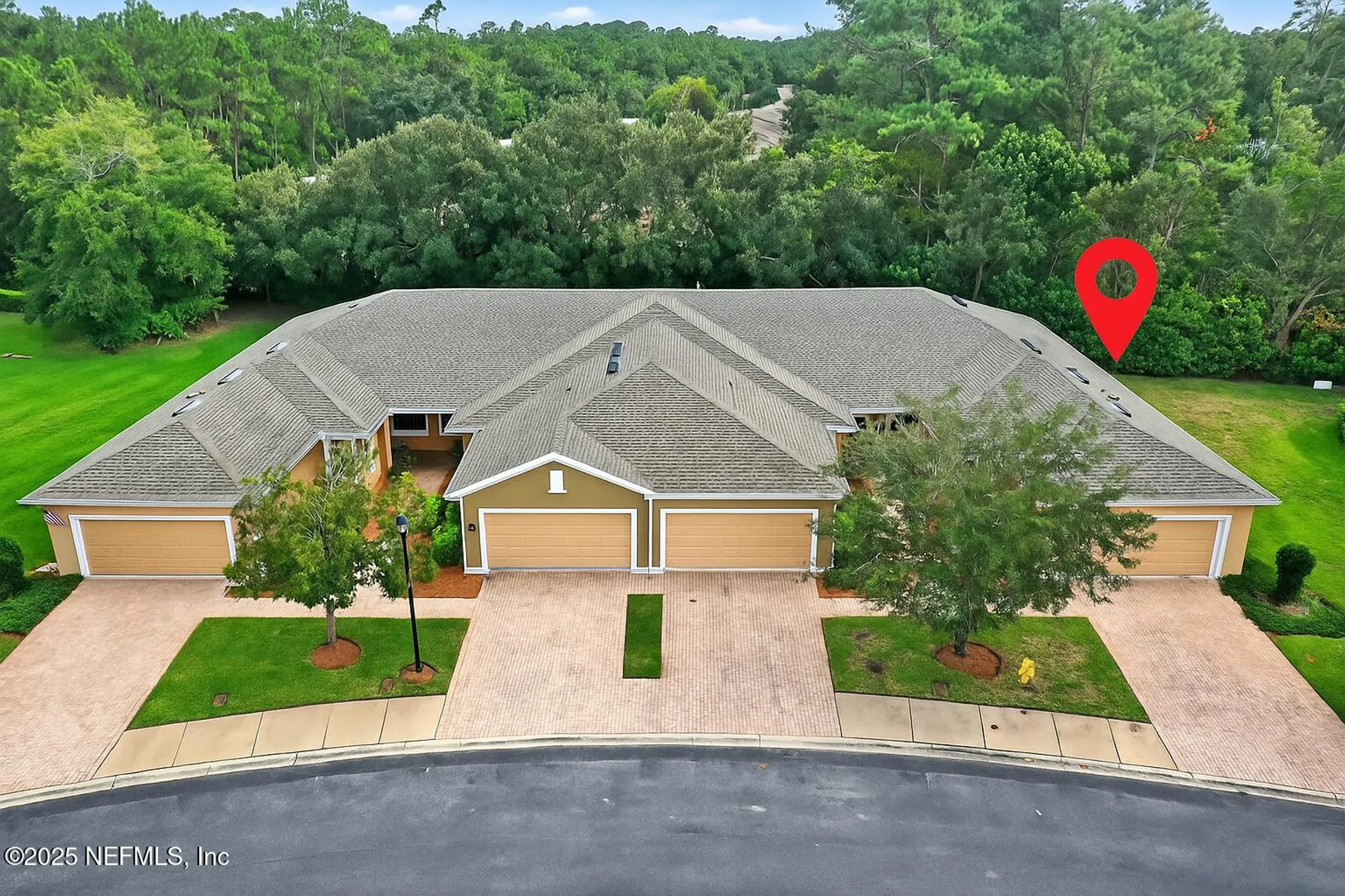 Property Slideshow image 26 of 30 | 11736 surfbird cir 17d, Jacksonville, FL, 32256