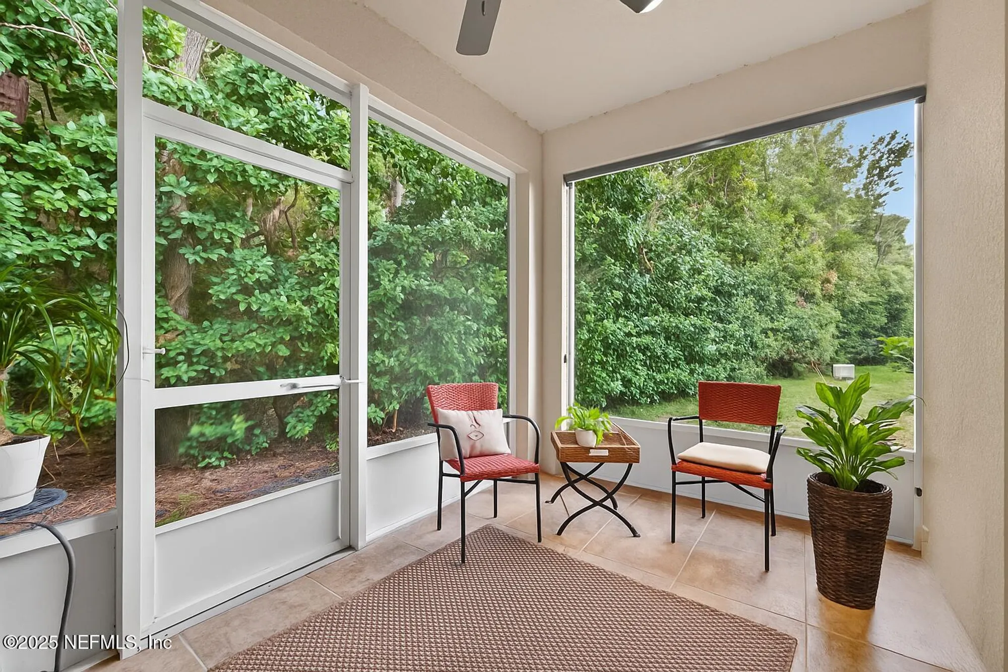 Property Slideshow image 13 of 30 | 11736 surfbird cir 17d, Jacksonville, FL, 32256