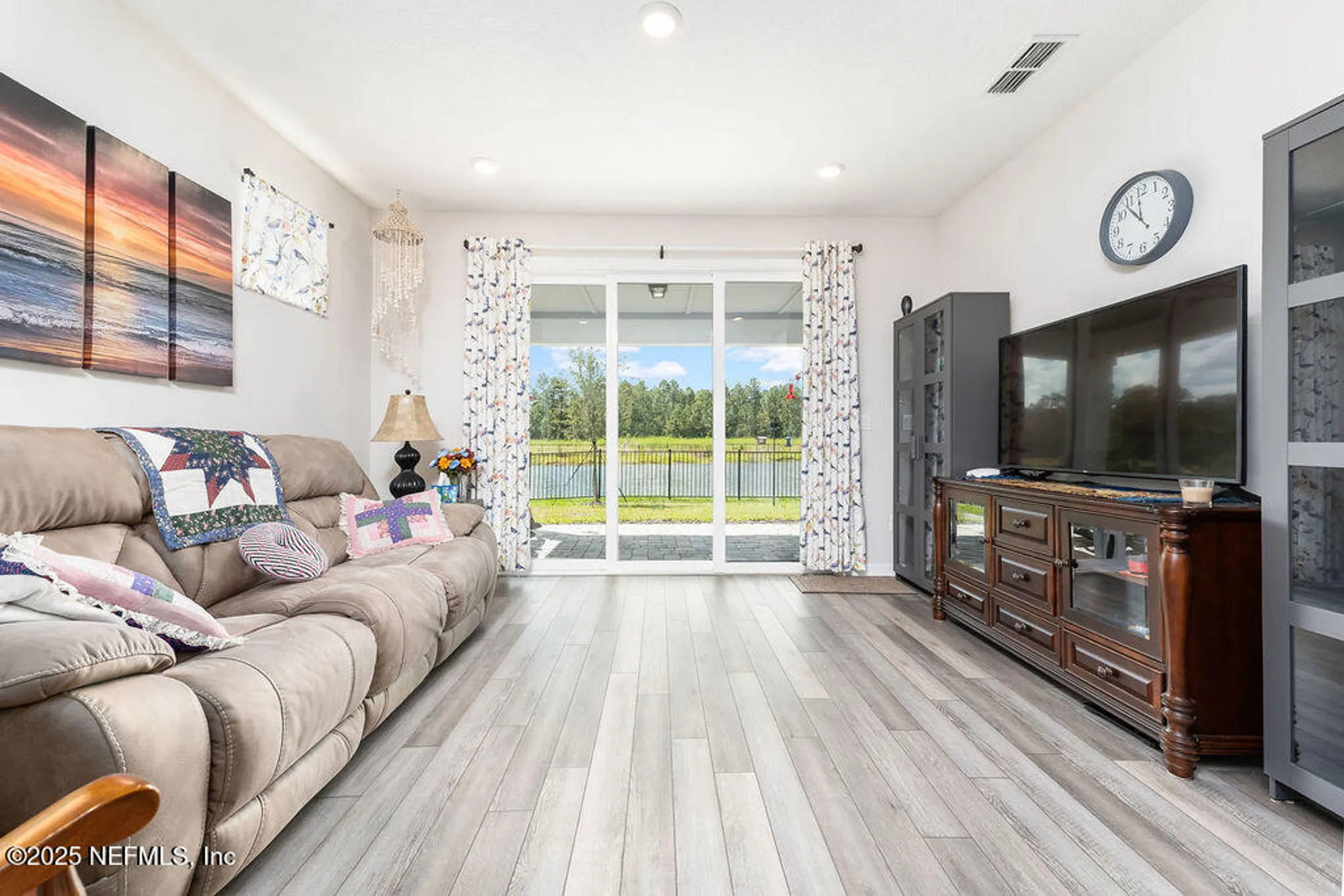 Property Slideshow image 19 of 45 | 263 fairlake cir, St Augustine, FL, 32092