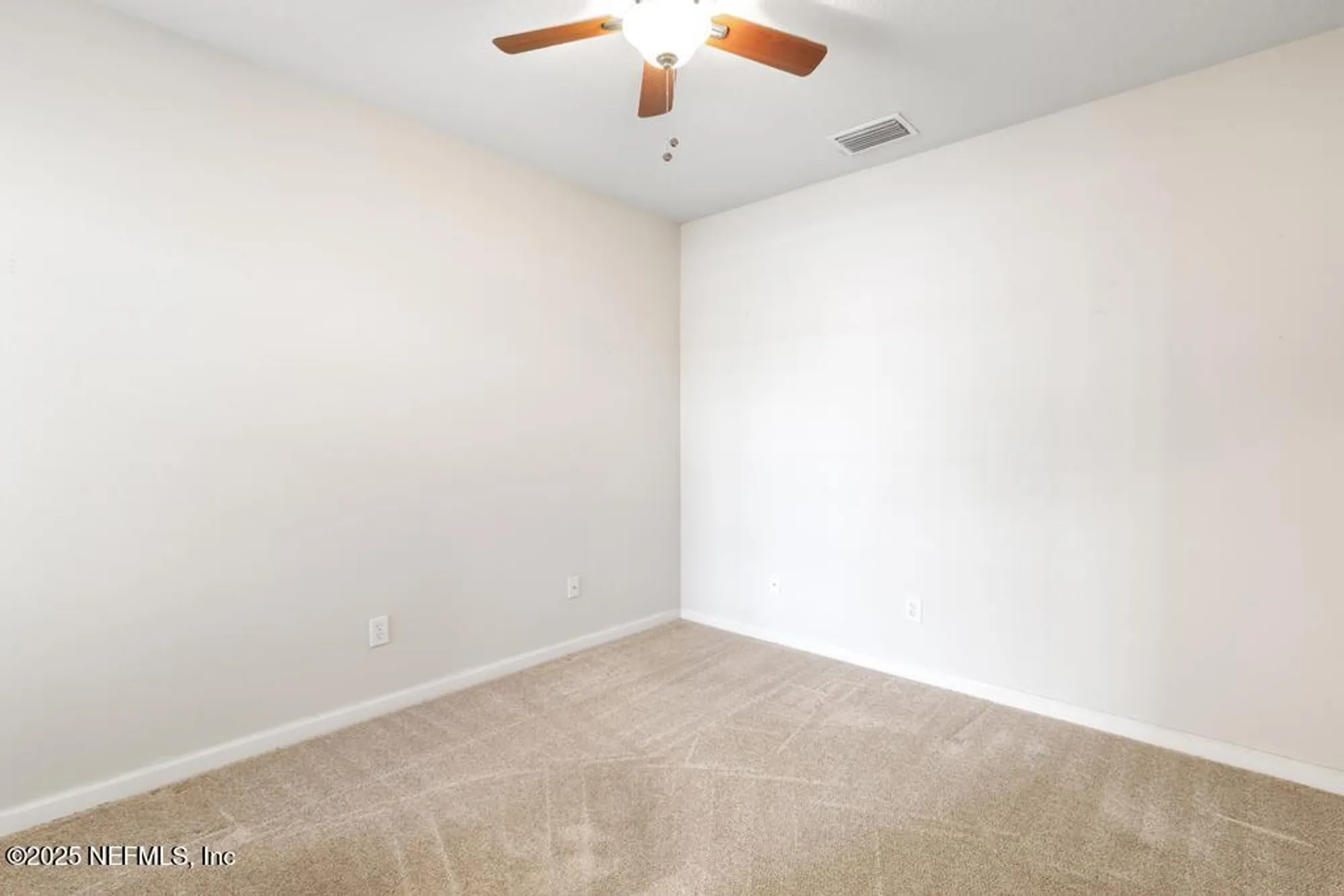 Property Slideshow image 6 of 34 | 8699 little swift cir 25g, Jacksonville, FL, 32256