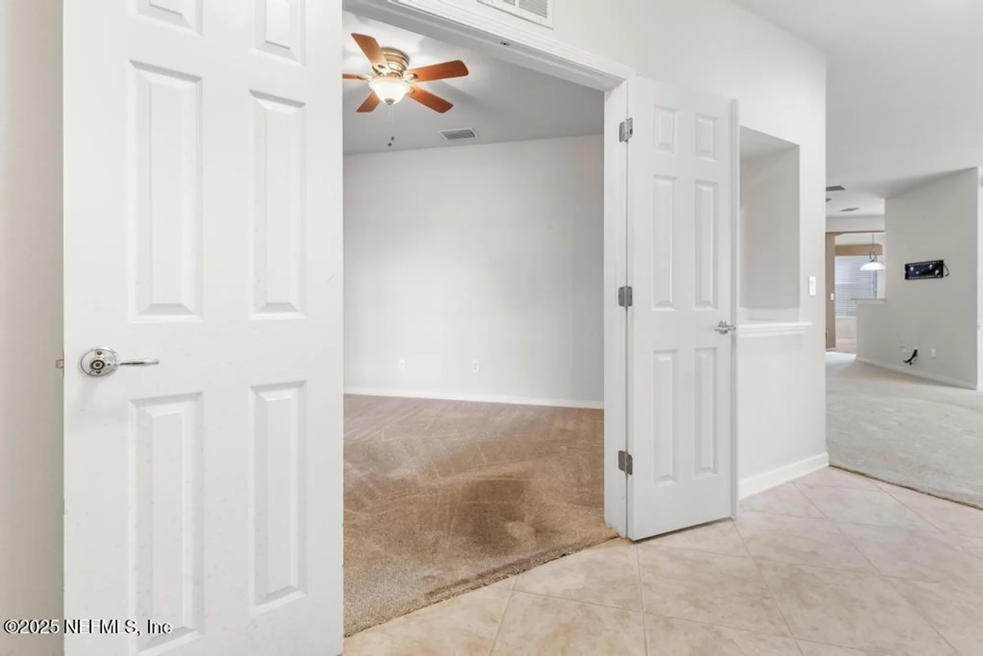 Property Slideshow image 5 of 34 | 8699 little swift cir 25g, Jacksonville, FL, 32256