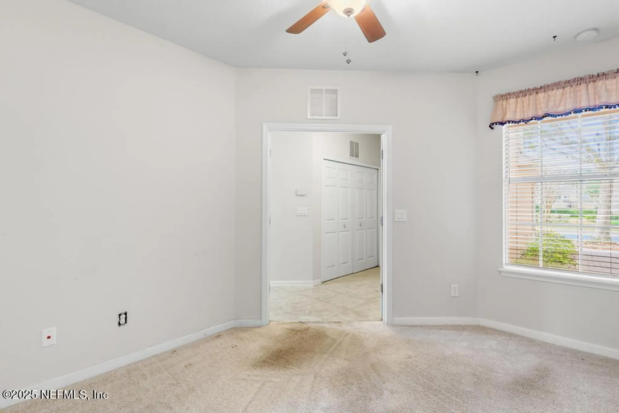 Property Slideshow image 8 of 34 | 8699 little swift cir 25g, Jacksonville, FL, 32256