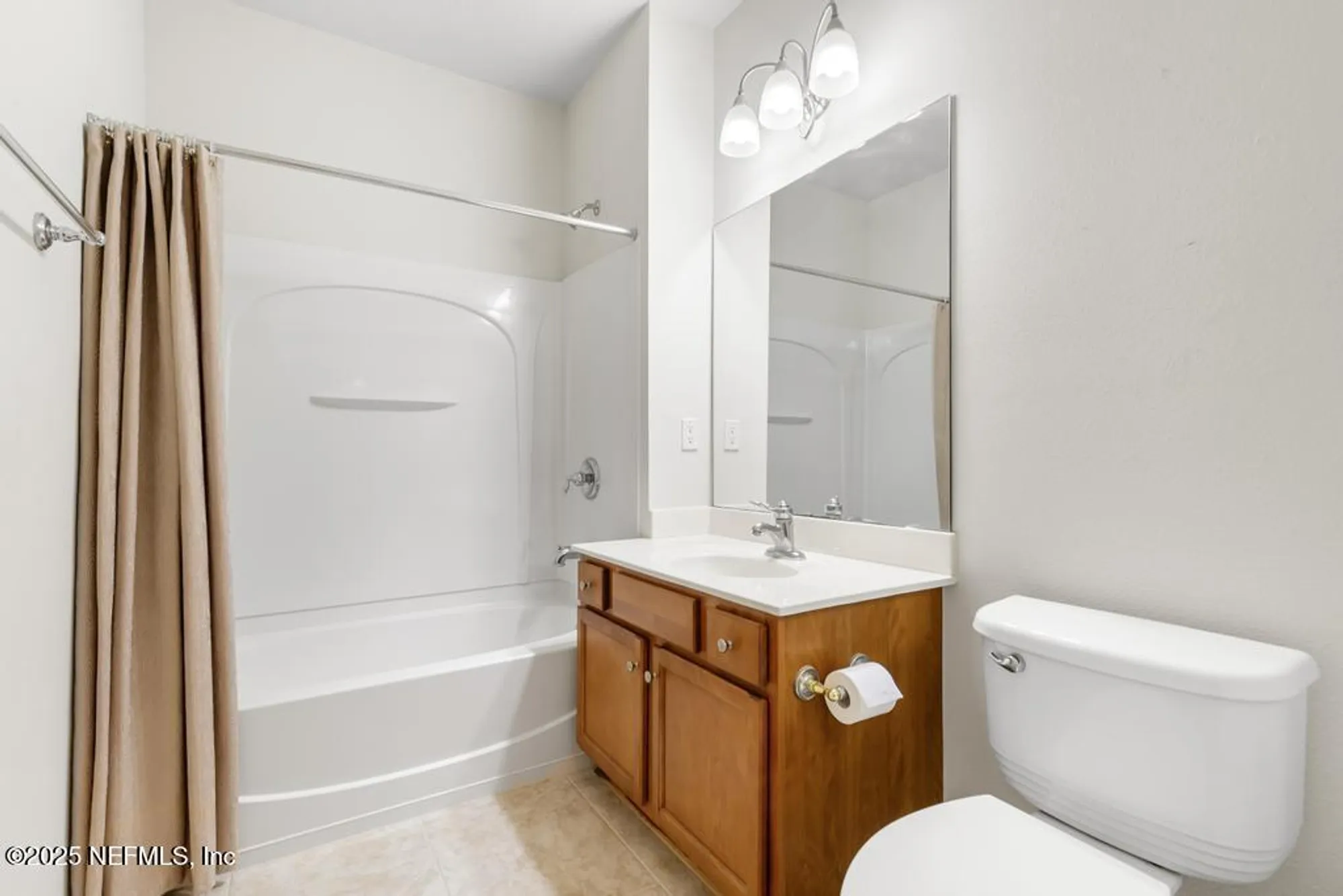 Property Slideshow image 9 of 34 | 8699 little swift cir 25g, Jacksonville, FL, 32256