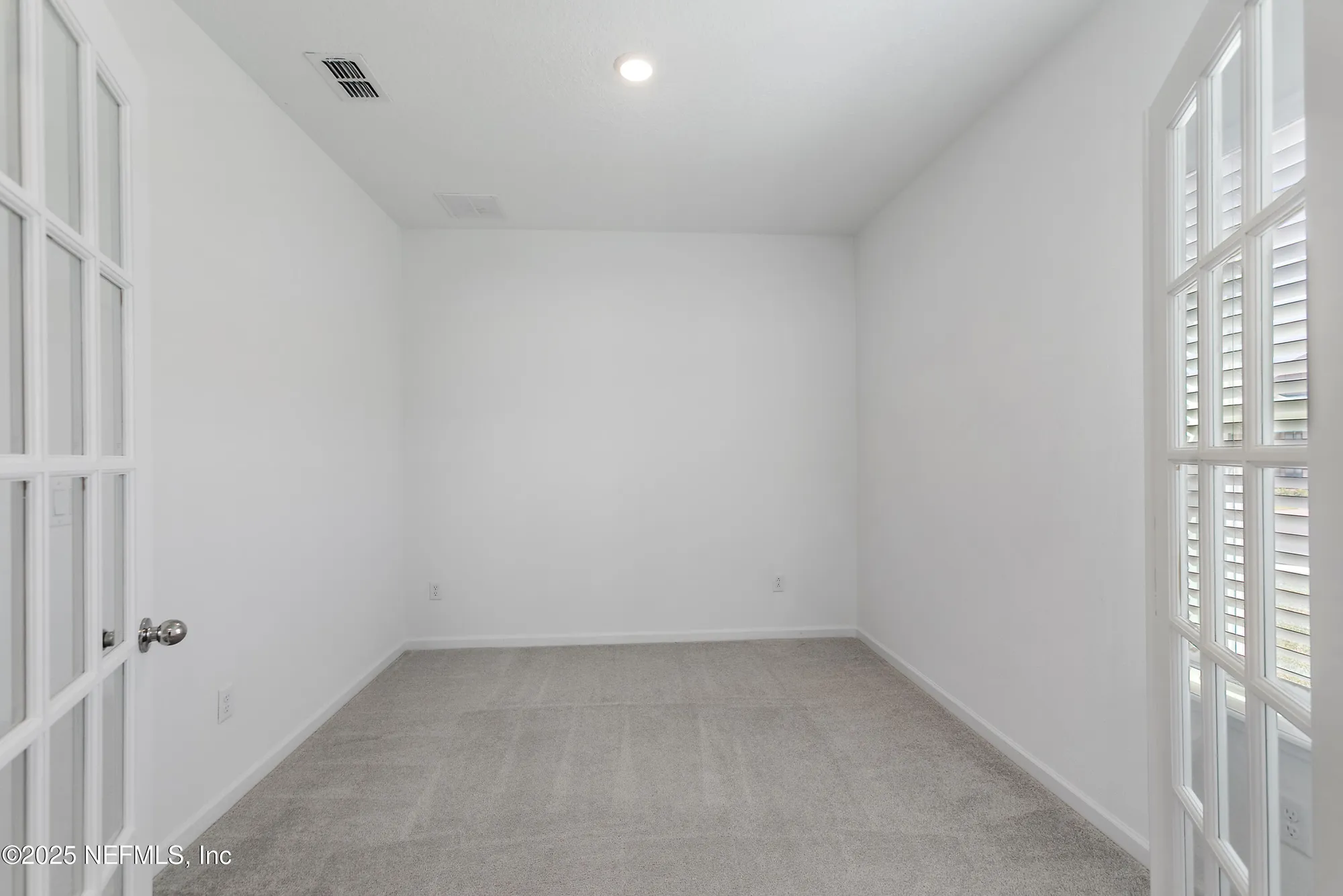 Property Slideshow image 9 of 28 | 75045 pondside ln, Yulee, FL, 32097