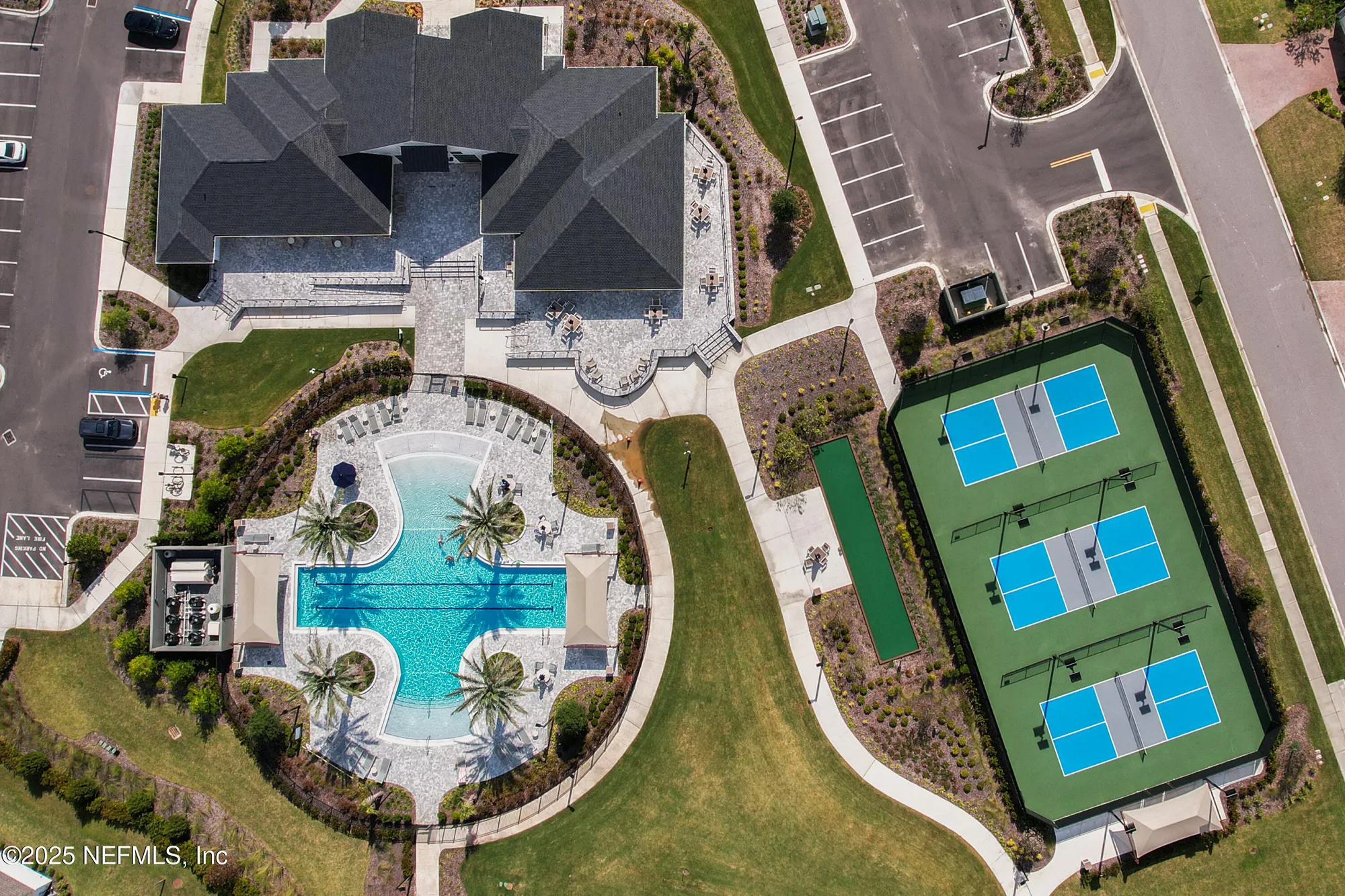 Property Slideshow image 20 of 28 | 75045 pondside ln, Yulee, FL, 32097