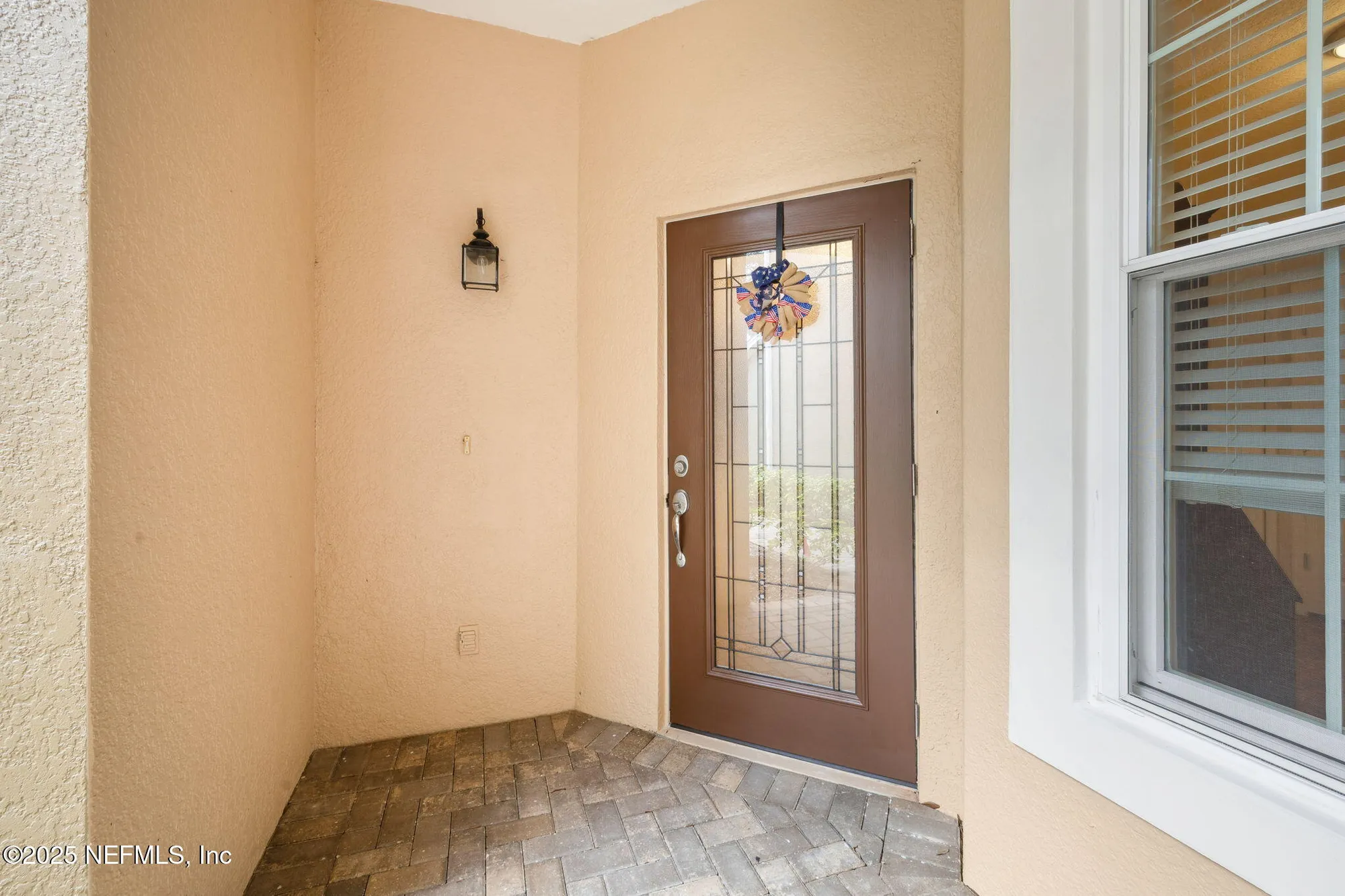Property Slideshow image 8 of 88 | 11912 surfbird cir 43f, Jacksonville, FL, 32256