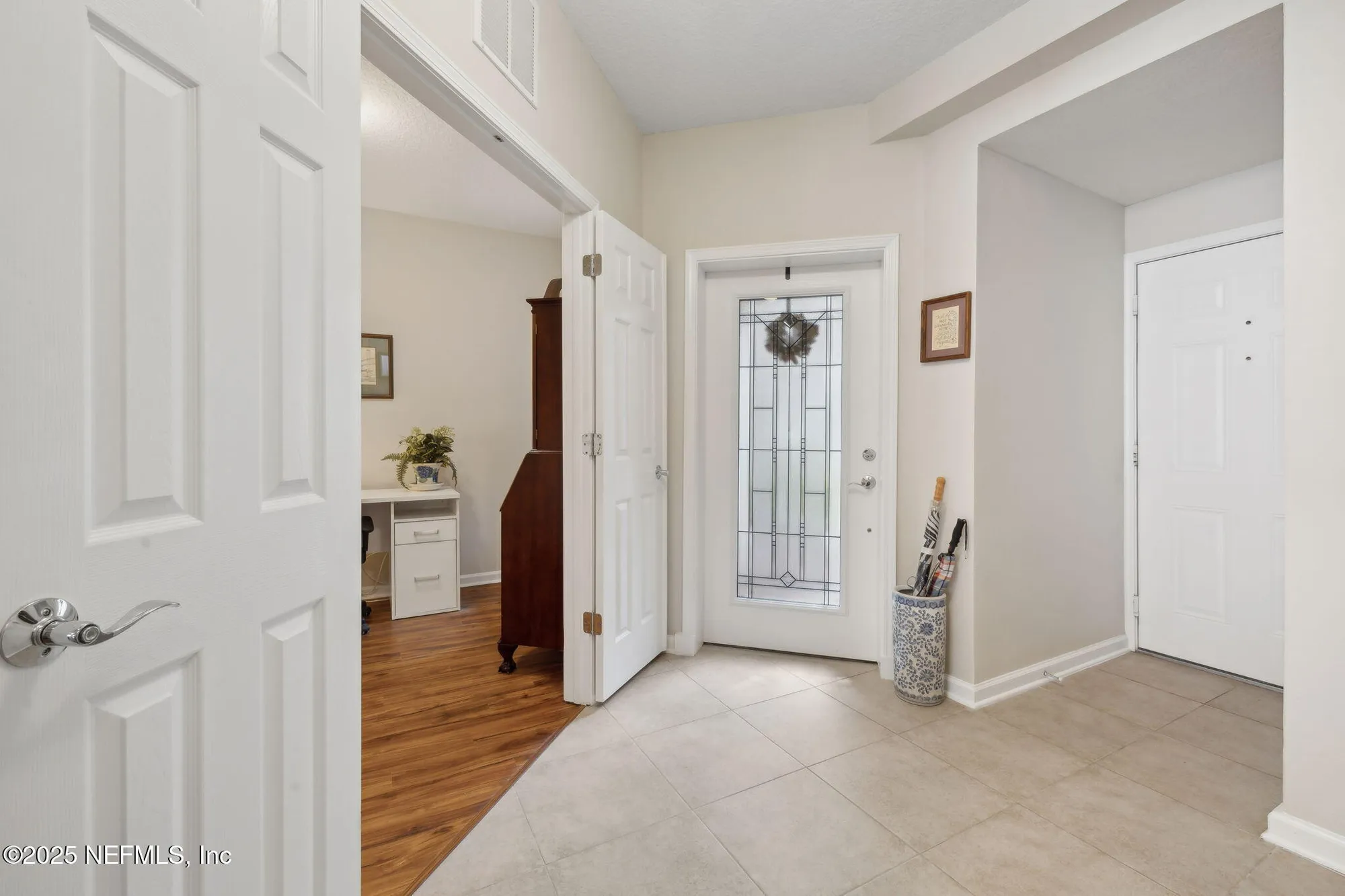 Property Slideshow image 9 of 88 | 11912 surfbird cir 43f, Jacksonville, FL, 32256