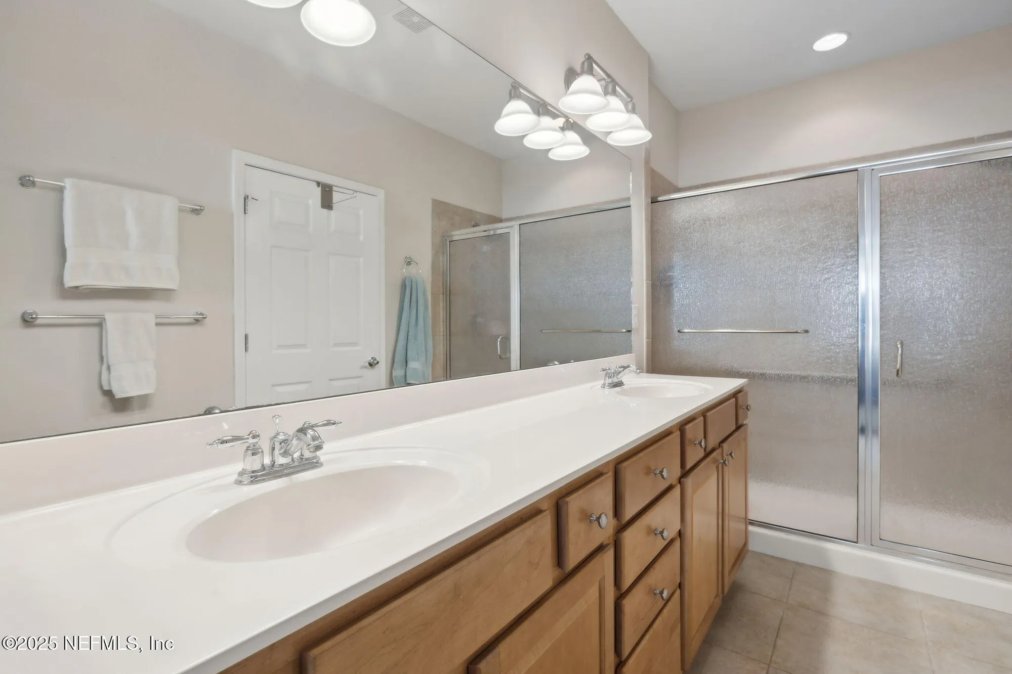 Property Slideshow image 27 of 88 | 11912 surfbird cir 43f, Jacksonville, FL, 32256