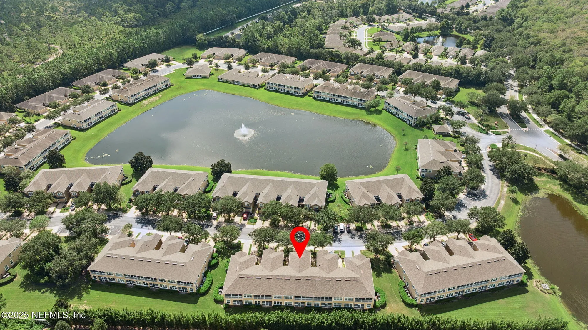 Property Slideshow image 38 of 88 | 11912 surfbird cir 43f, Jacksonville, FL, 32256