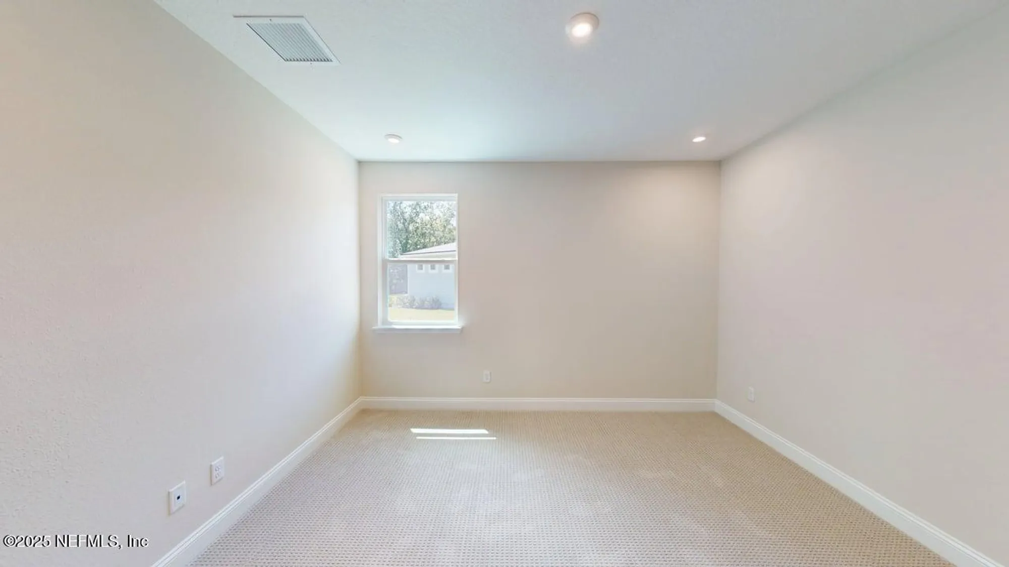 Property Slideshow image 13 of 67 | 396 pelton pl, St Johns, FL, 32259