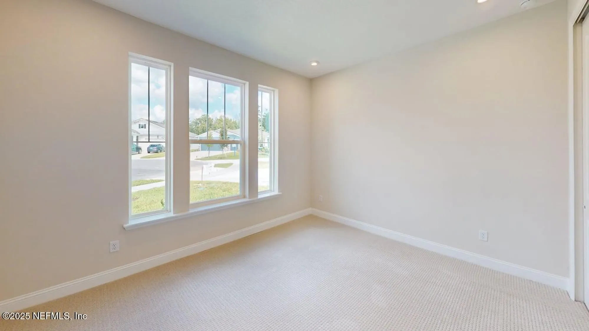 Property Slideshow image 10 of 66 | 390 pelton pl, St Johns, FL, 32259