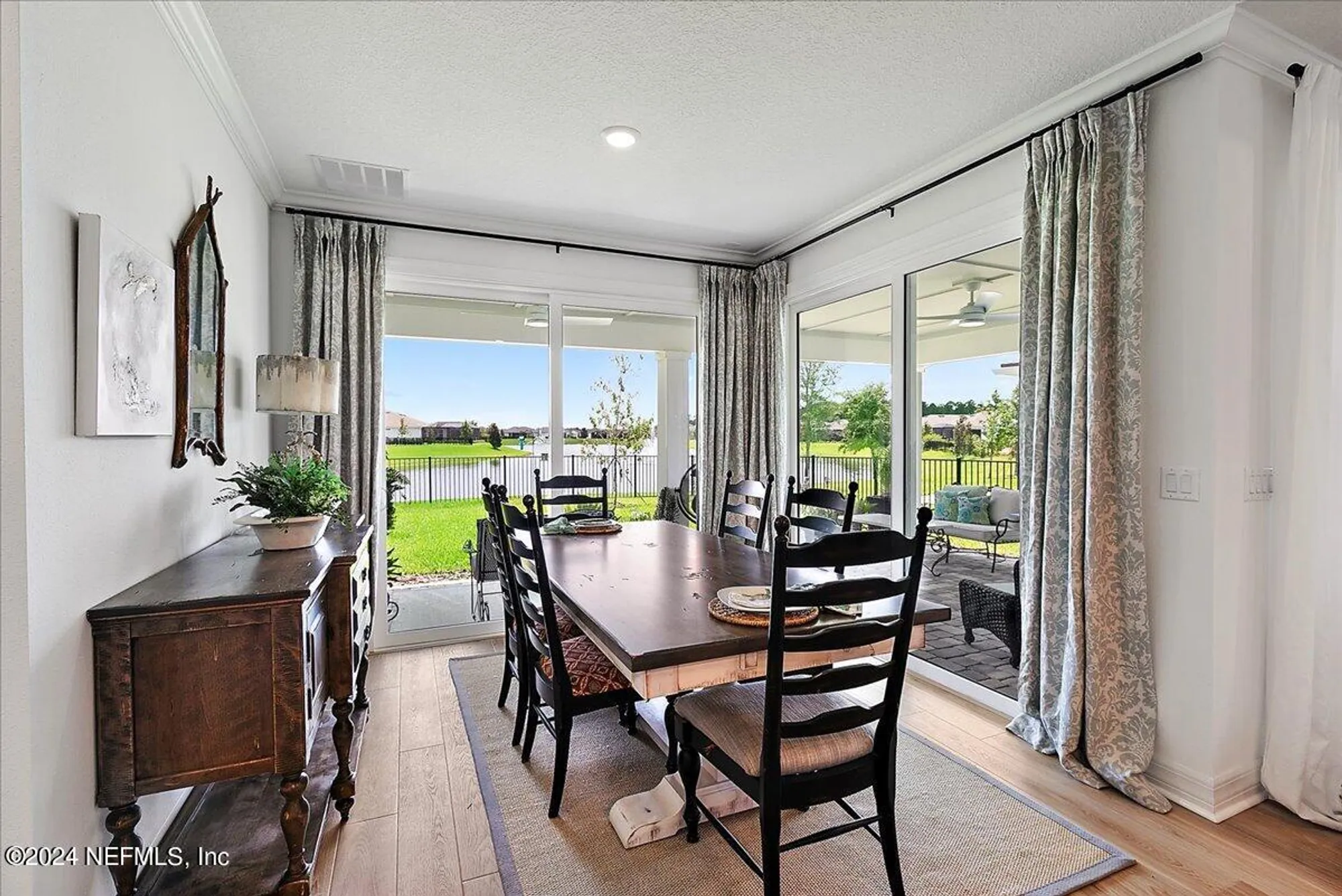 Property Slideshow image 12 of 23 | 10947 town view dr, Jacksonville, FL, 32256