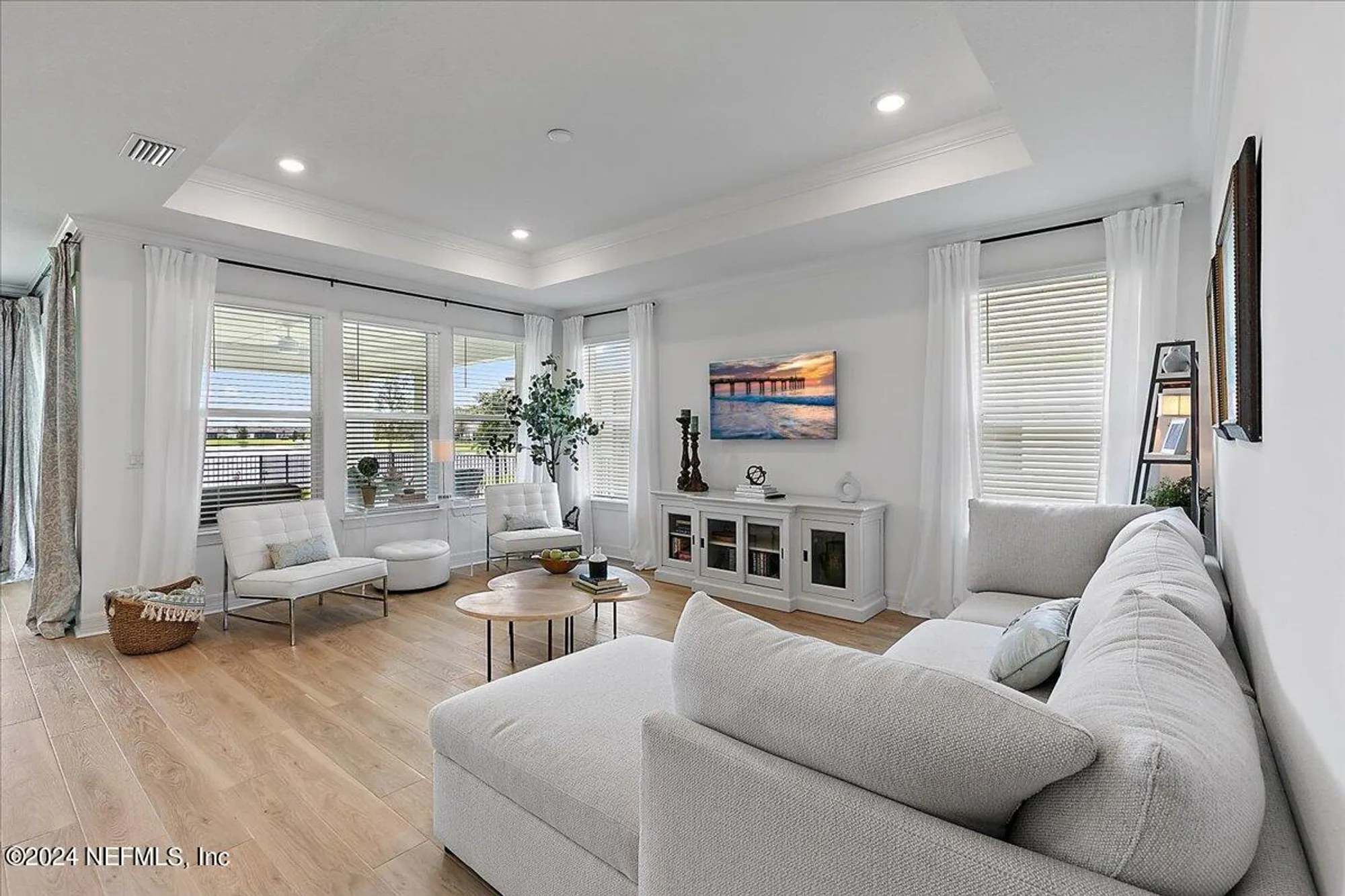 Property Slideshow image 7 of 23 | 10947 town view dr, Jacksonville, FL, 32256