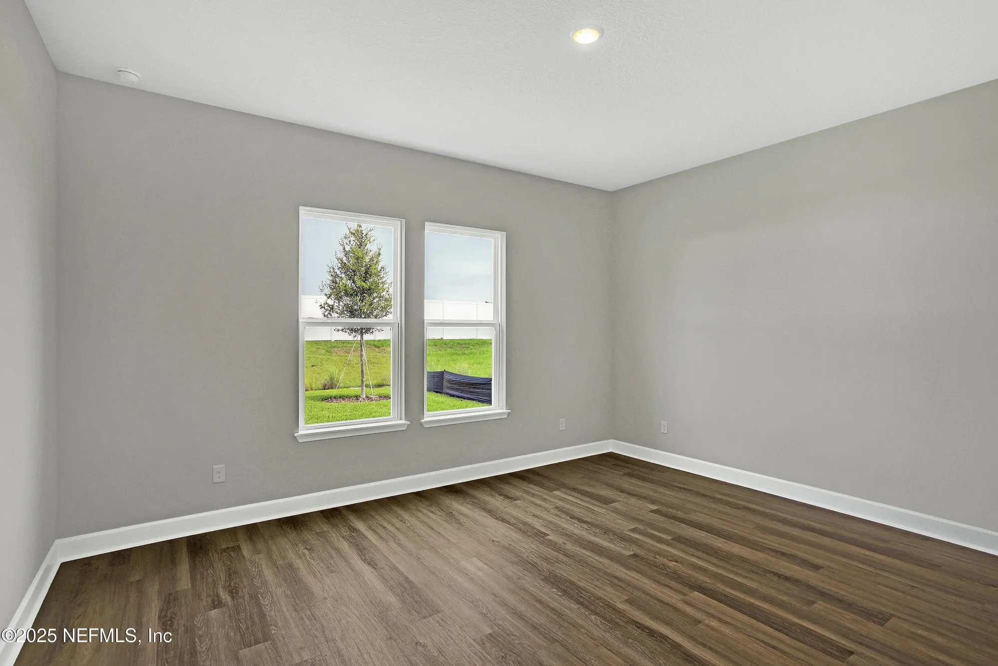 Property Slideshow image 14 of 20 | 555 knotted birch ave, St Augustine, FL, 32092