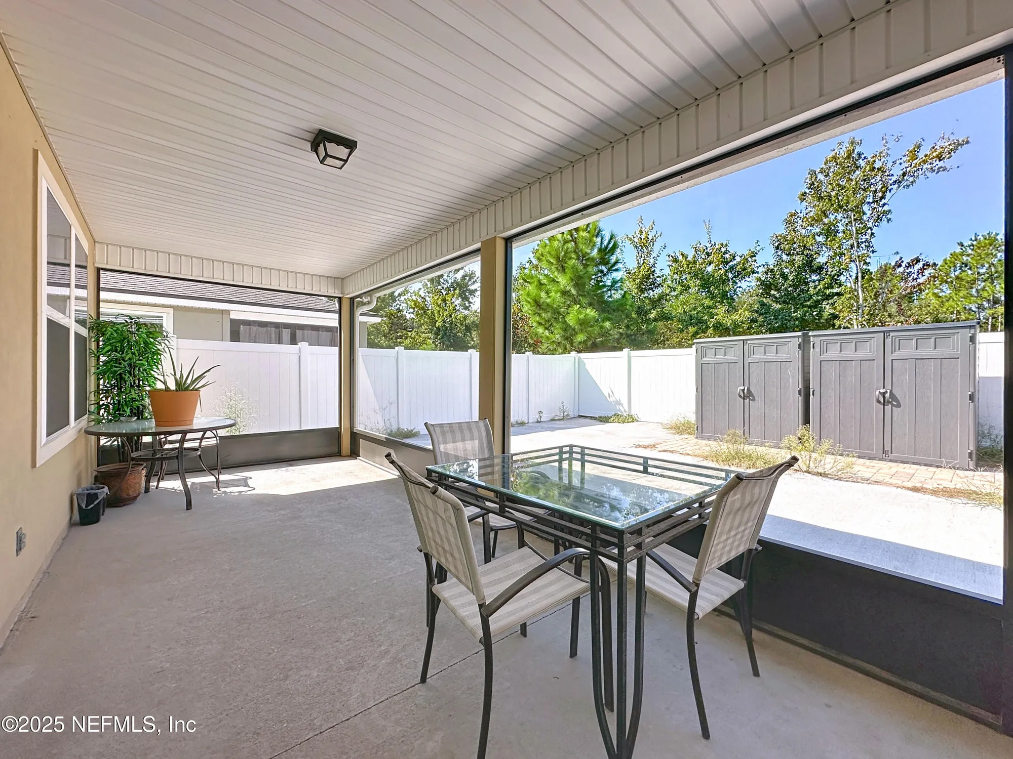 Property Slideshow image 35 of 51 | 530 vonron dr, Jacksonville, FL, 32222