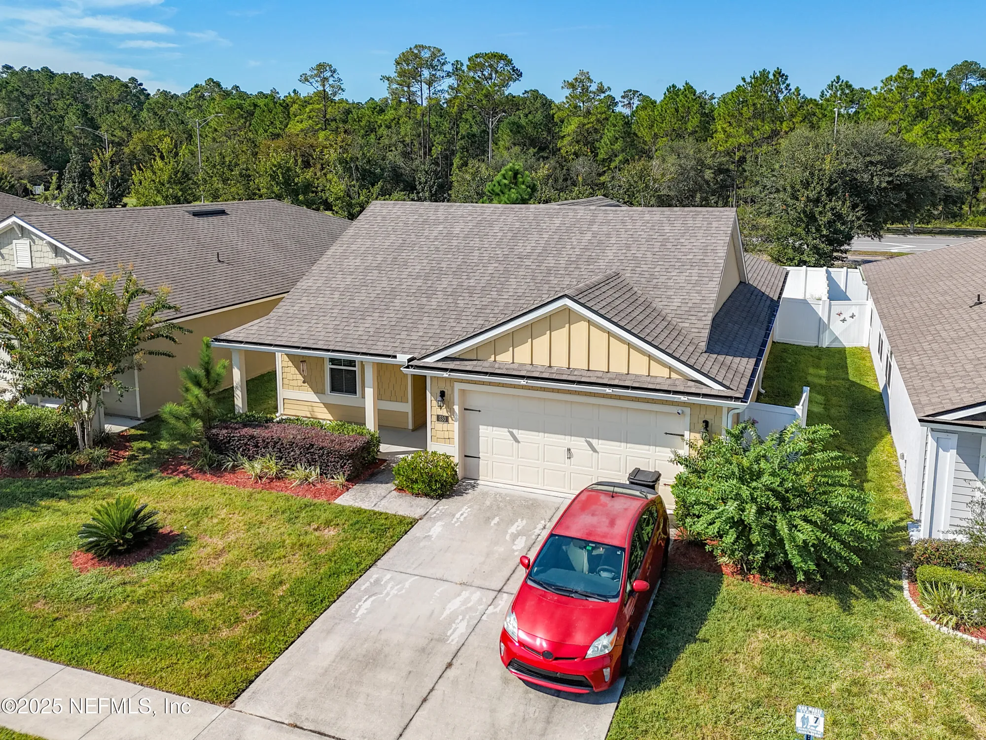 Property Slideshow image 3 of 51 | 530 vonron dr, Jacksonville, FL, 32222