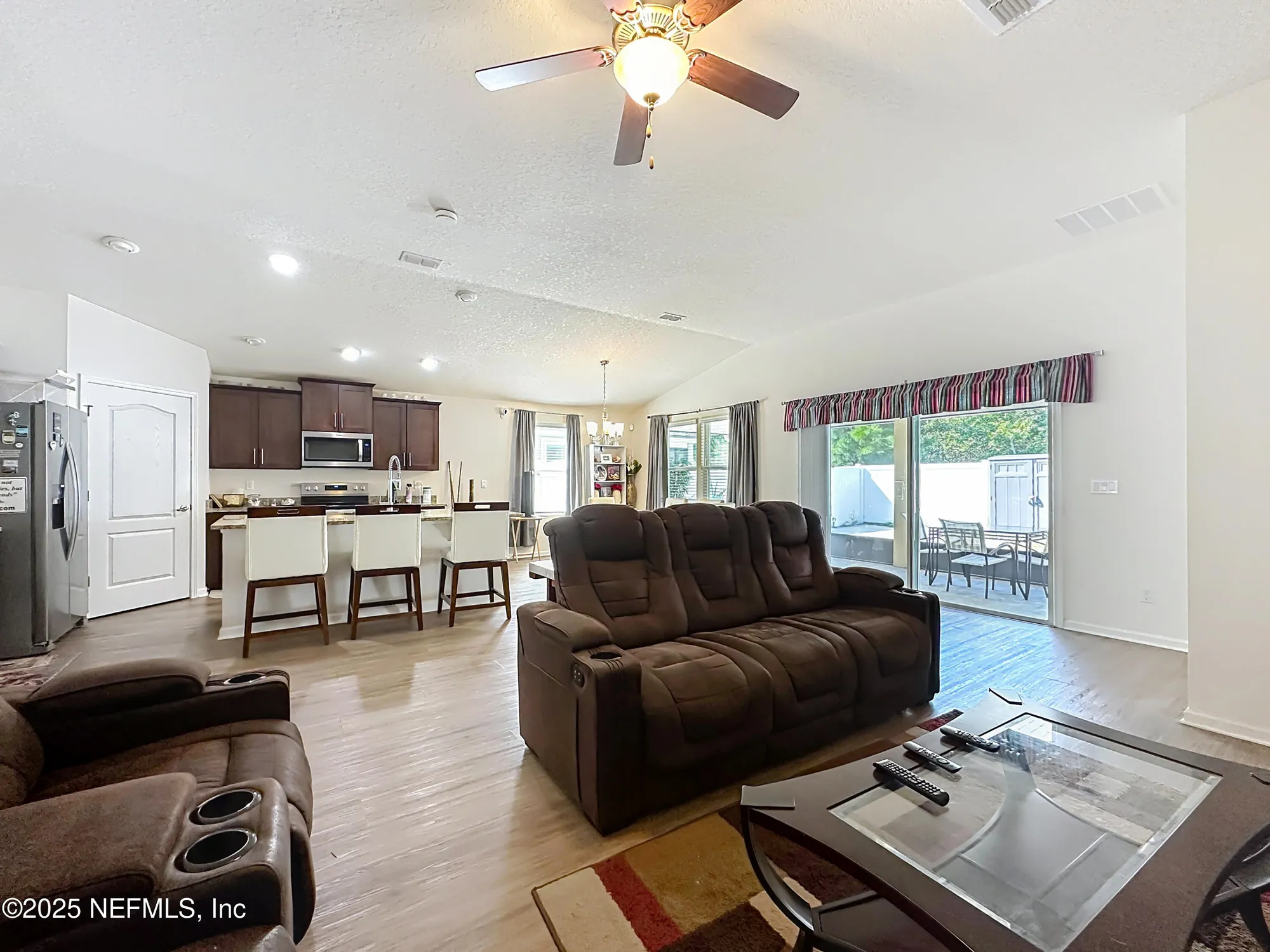 Property Slideshow image 11 of 51 | 530 vonron dr, Jacksonville, FL, 32222