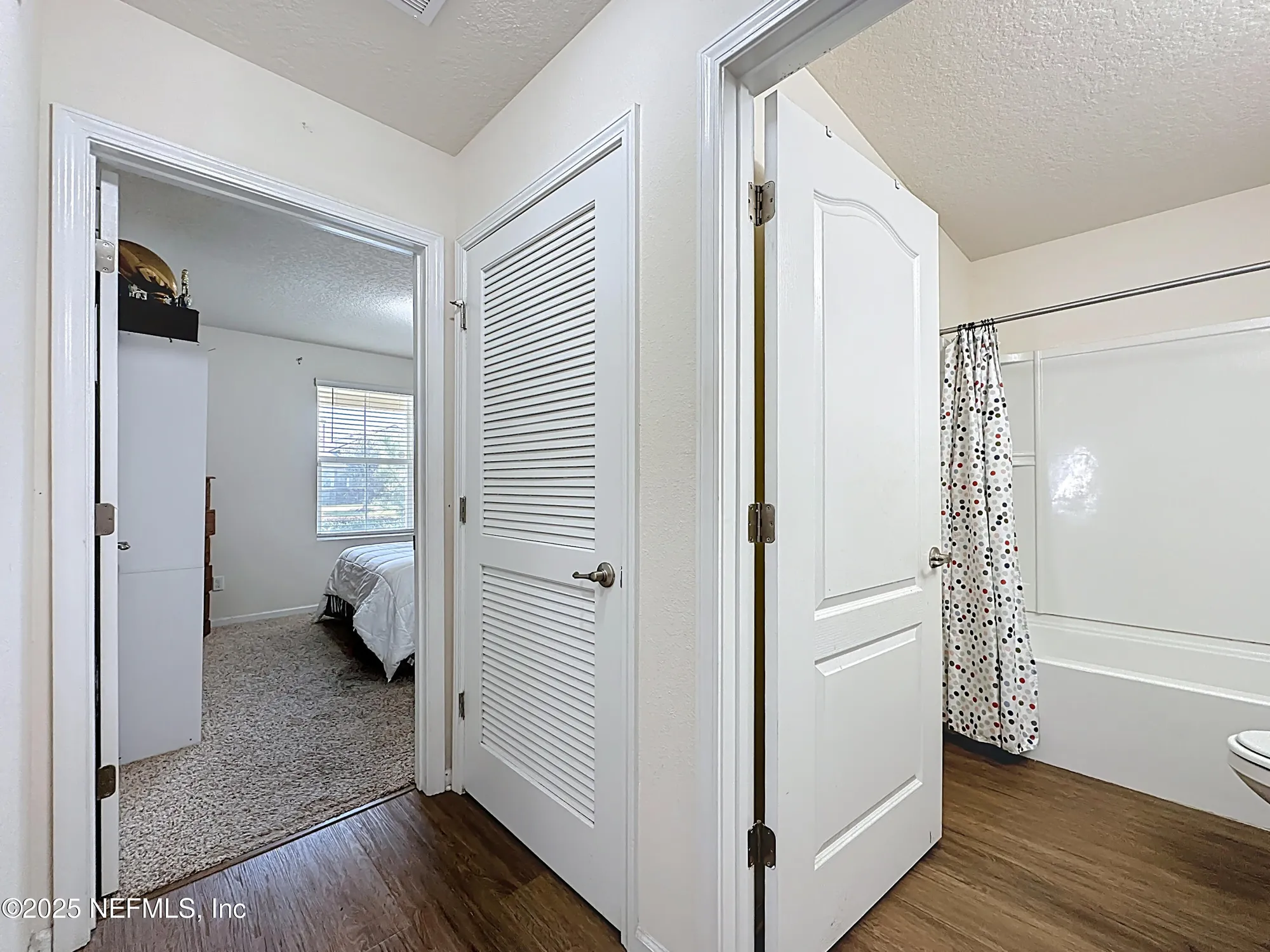 Property Slideshow image 30 of 51 | 530 vonron dr, Jacksonville, FL, 32222