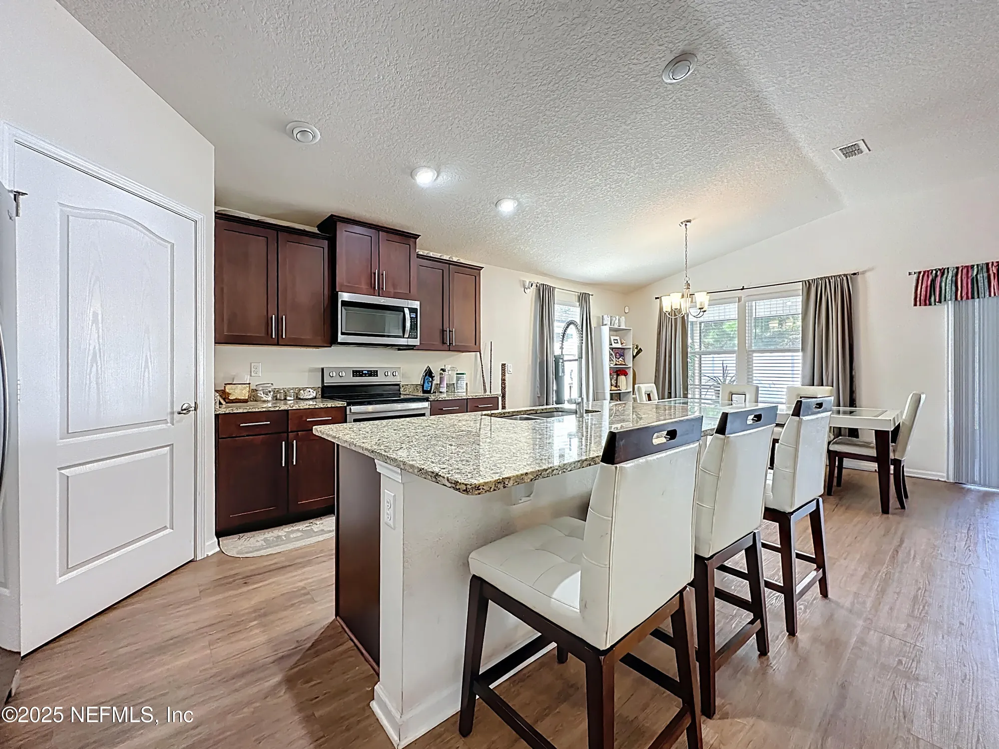 Property Slideshow image 18 of 51 | 530 vonron dr, Jacksonville, FL, 32222