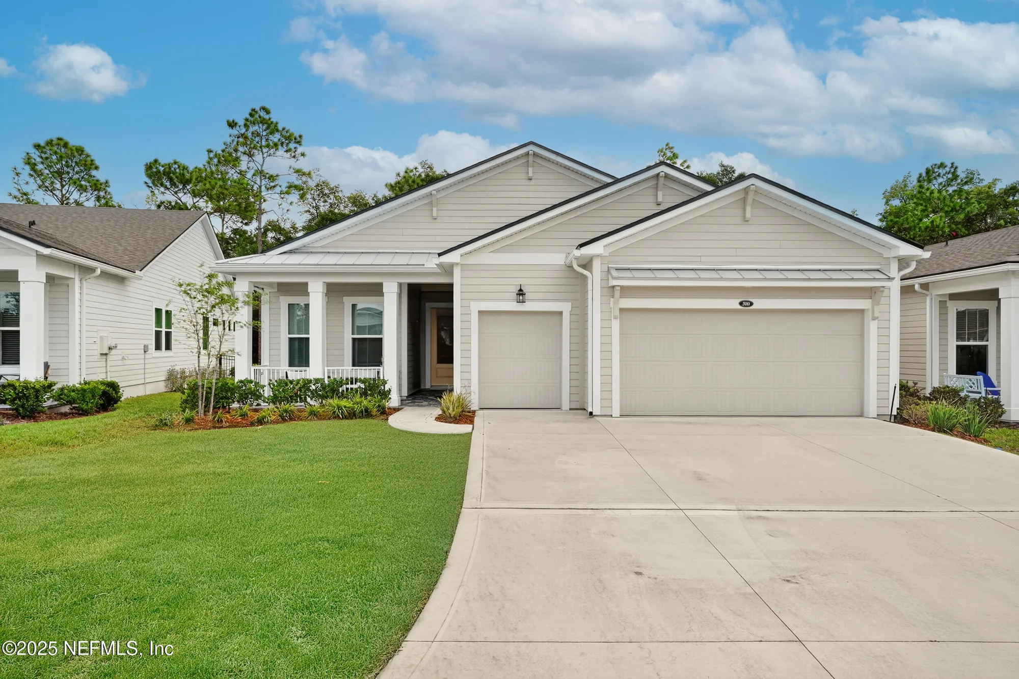 Property Slideshow image 2 of 67 | 300 ladyslipper dr, St Johns, FL, 32259