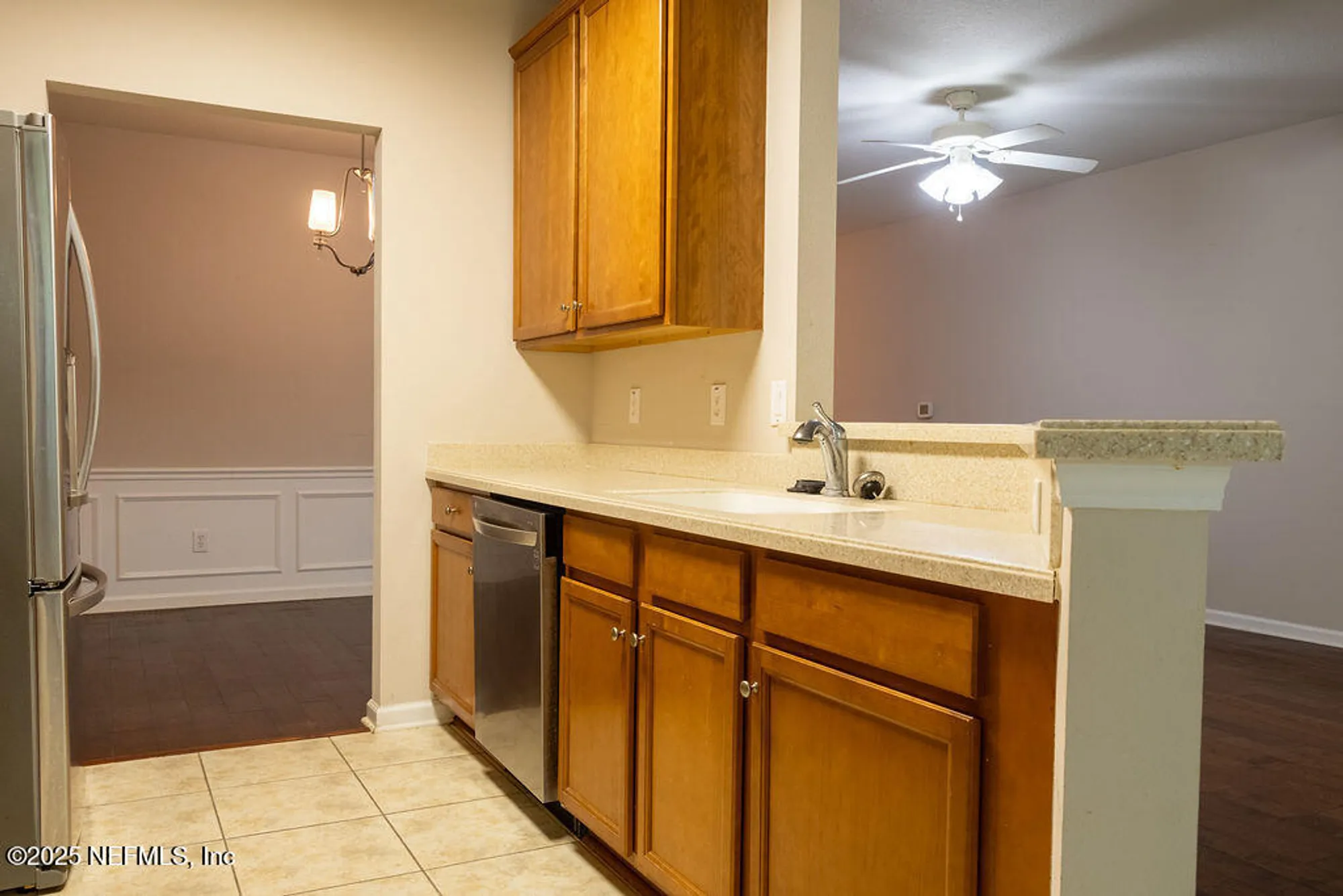 Property Slideshow image 10 of 24 | 8711 little swift cir 24c, Jacksonville, FL, 32256