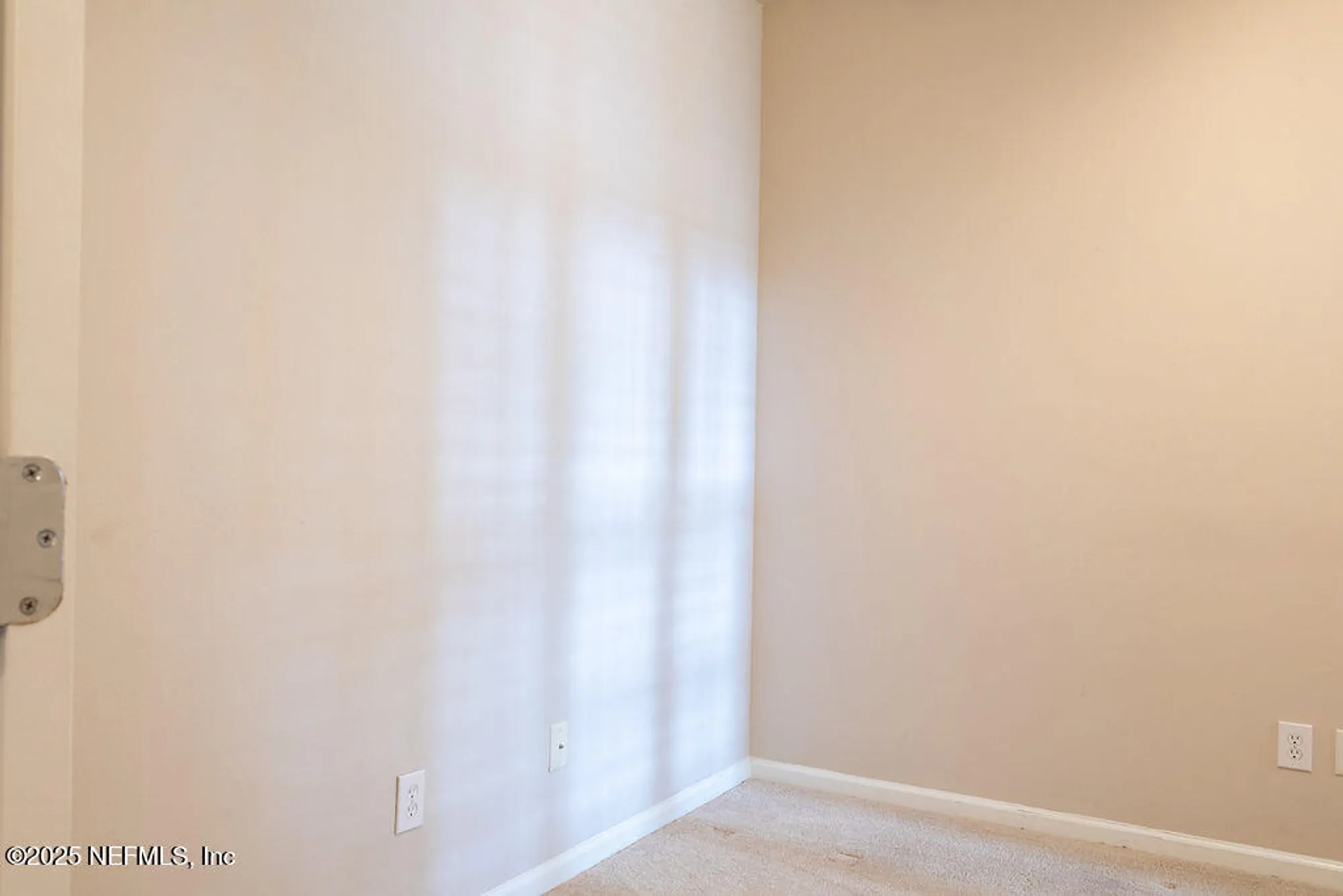 Property Slideshow image 18 of 24 | 8711 little swift cir 24c, Jacksonville, FL, 32256