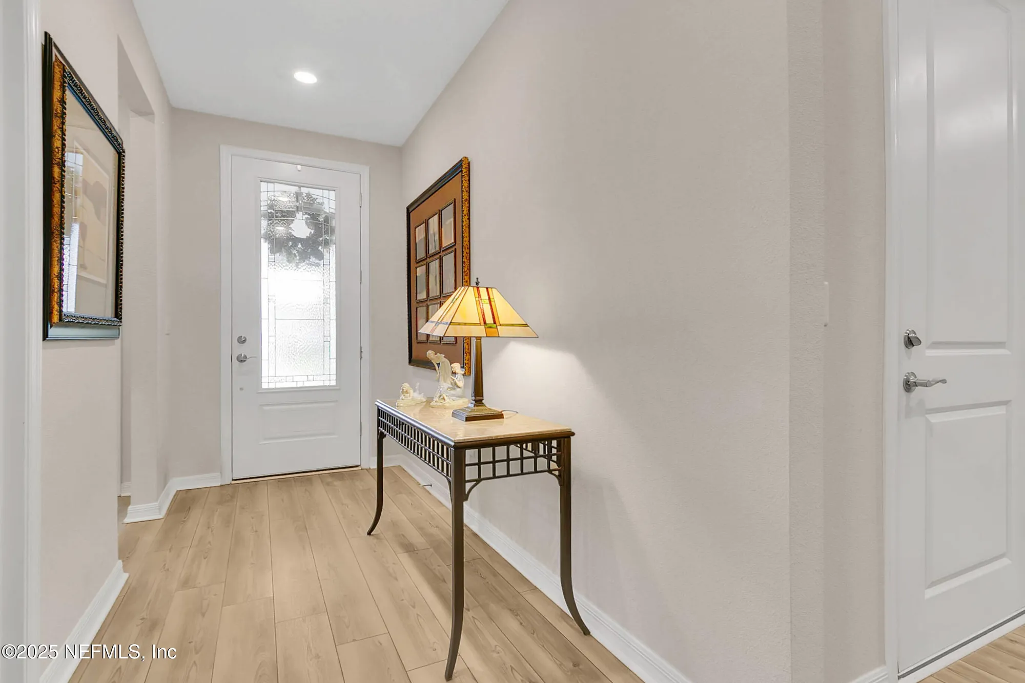 Property Slideshow image 4 of 35 | 10817 kentworth way, Jacksonville, FL, 32256